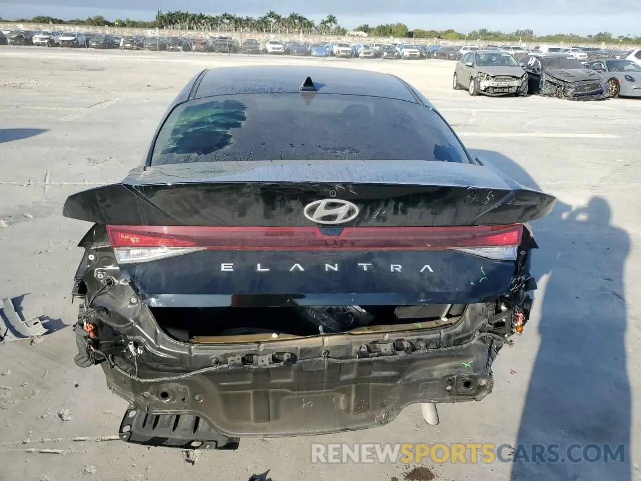 6 fotografías del automóvil dañado KMHLM4DG6RU650243 HYUNDAI ELANTRA 2024