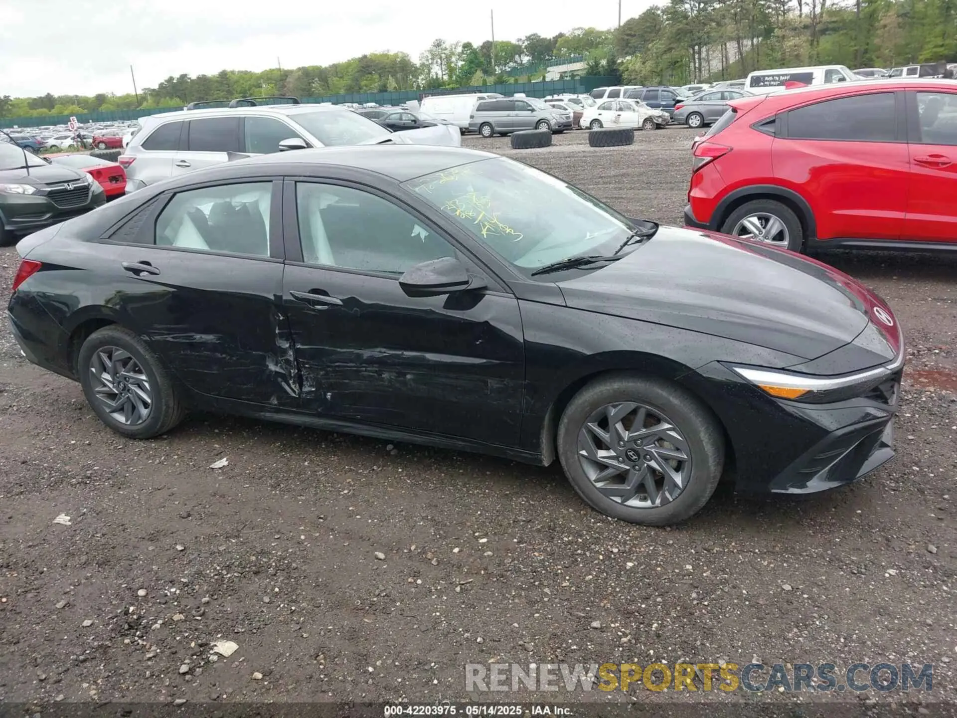 12 fotografías del automóvil dañado KMHLM4DG6RU653322 HYUNDAI ELANTRA 2024
