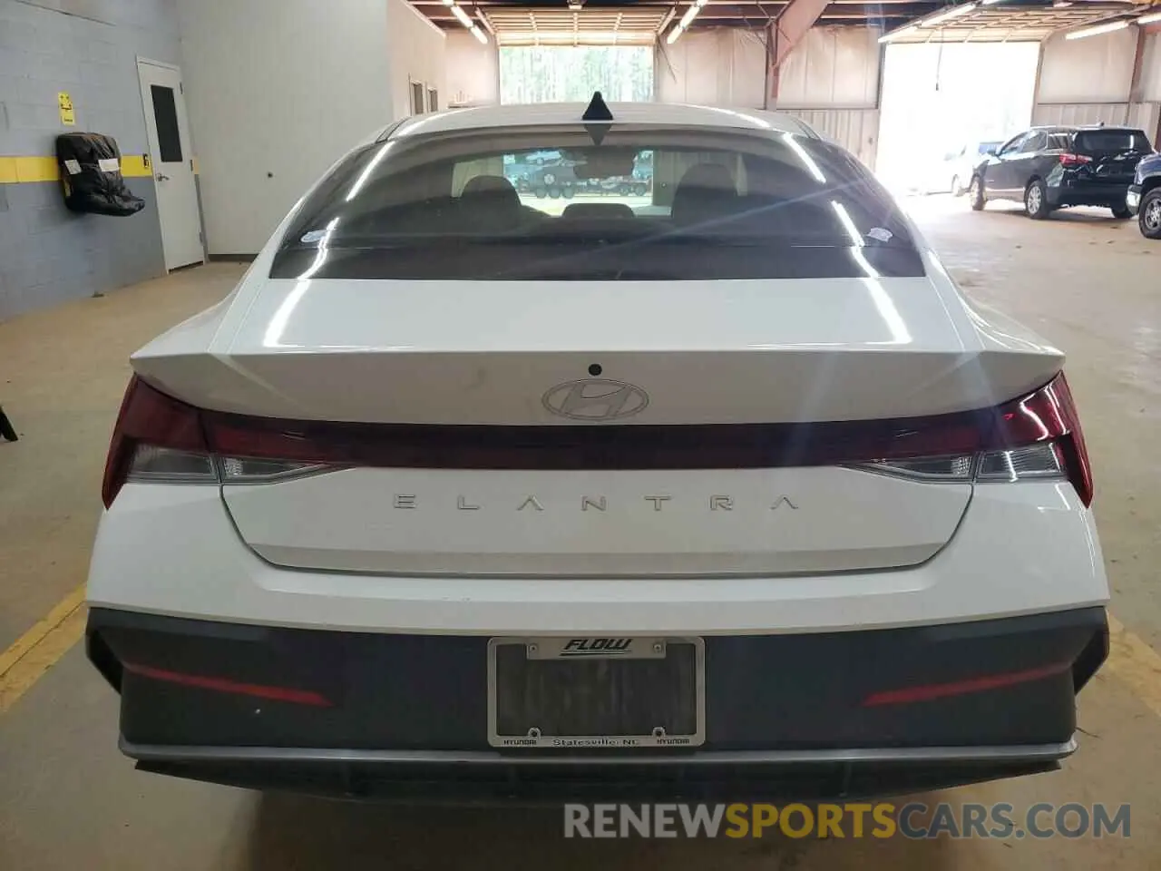 6 fotografías del automóvil dañado KMHLM4DG6RU692251 HYUNDAI ELANTRA 2024