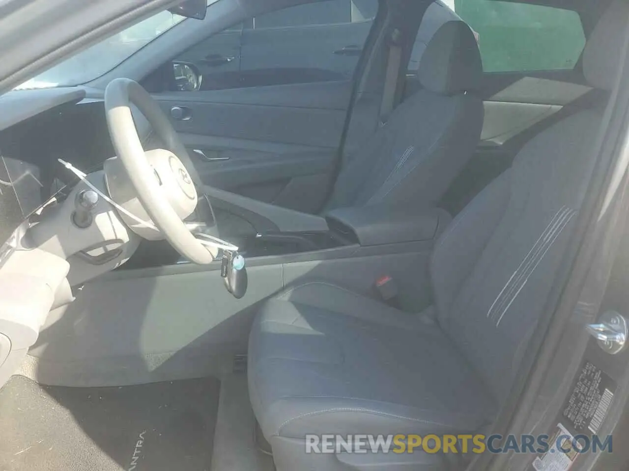 7 fotografías del automóvil dañado KMHLM4DG6RU772147 HYUNDAI ELANTRA 2024