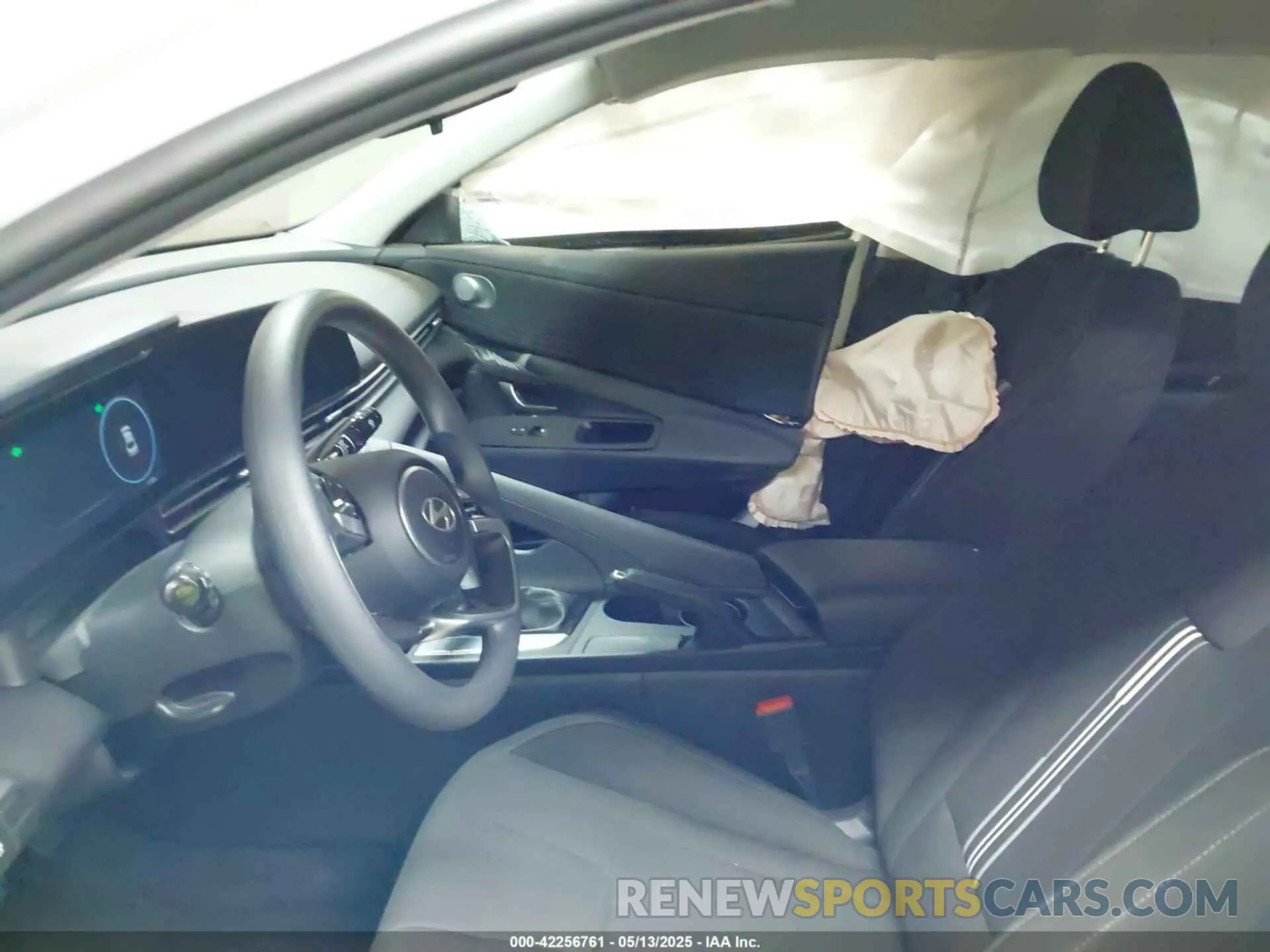 5 fotografías del automóvil dañado KMHLM4DG6RU803946 HYUNDAI ELANTRA 2024