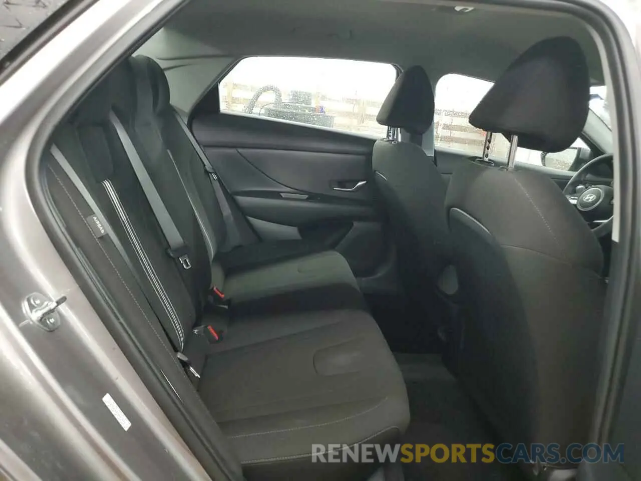 10 fotografías del automóvil dañado KMHLM4DG6RU821833 HYUNDAI ELANTRA 2024