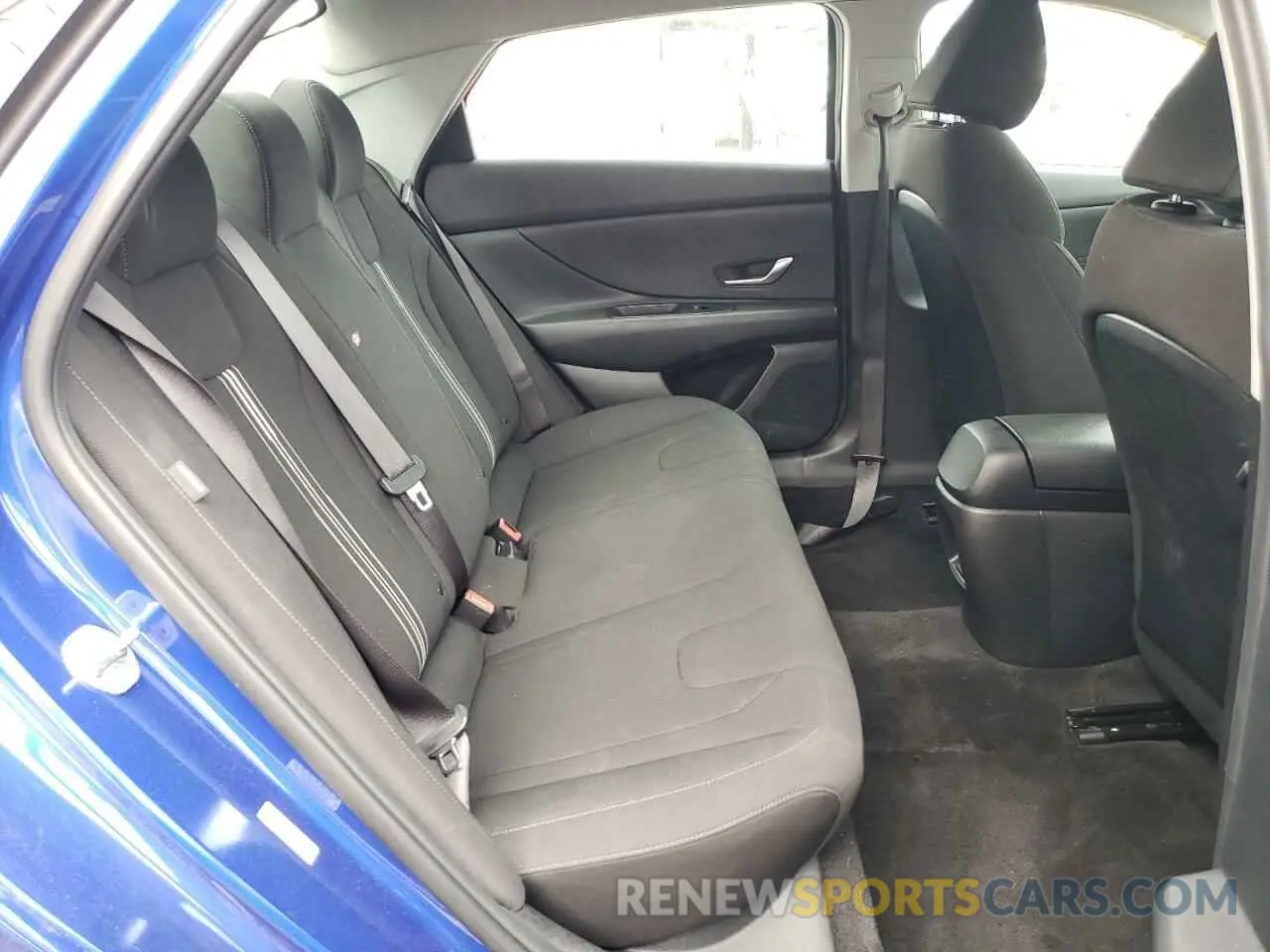 10 fotografías del automóvil dañado KMHLM4DG7RU650252 HYUNDAI ELANTRA 2024