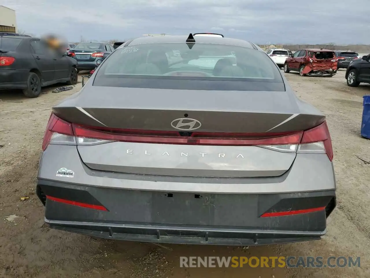 6 fotografías del automóvil dañado KMHLM4DG7RU665527 HYUNDAI ELANTRA 2024