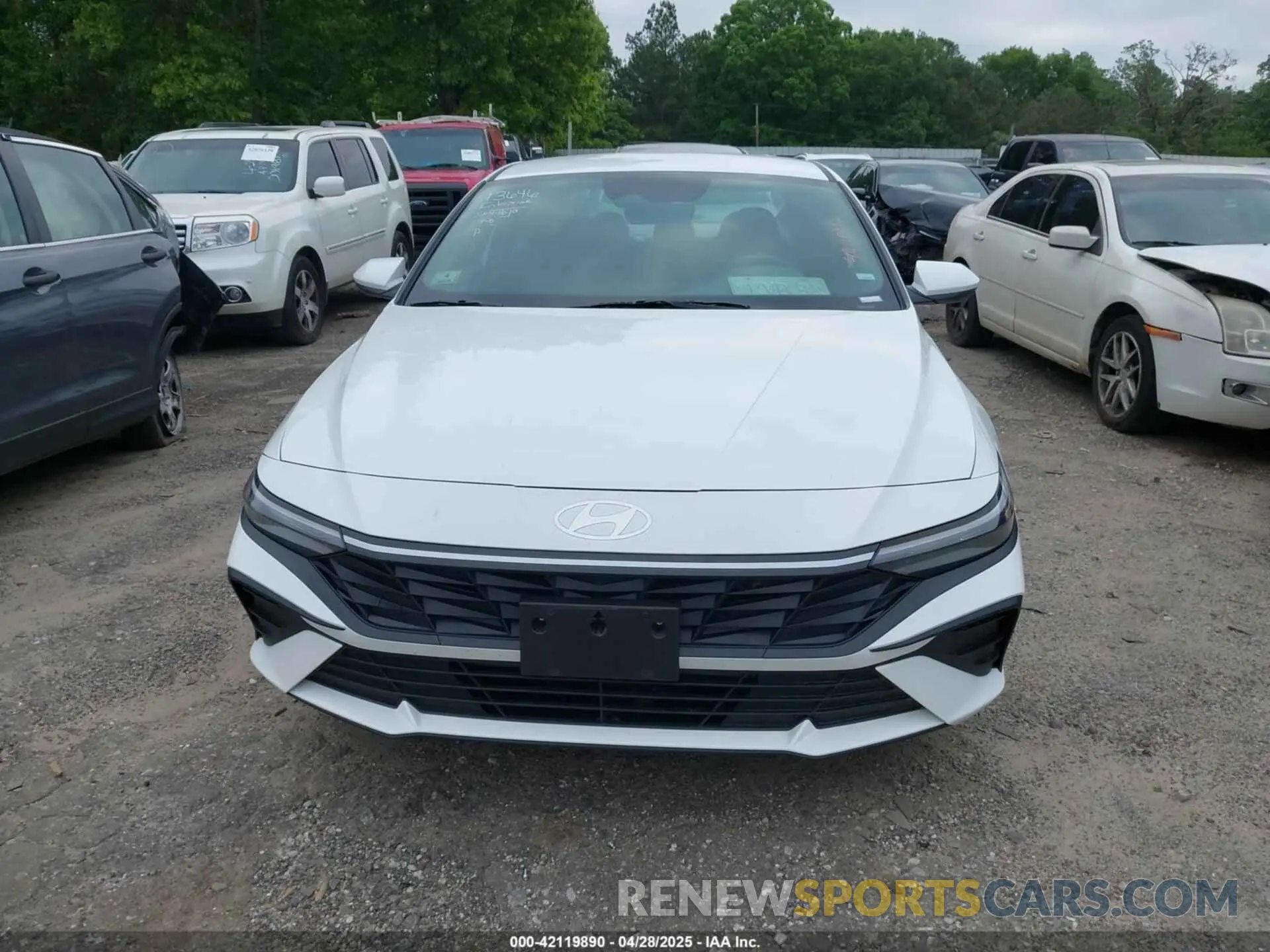 12 fotografías del automóvil dañado KMHLM4DG7RU666094 HYUNDAI ELANTRA 2024