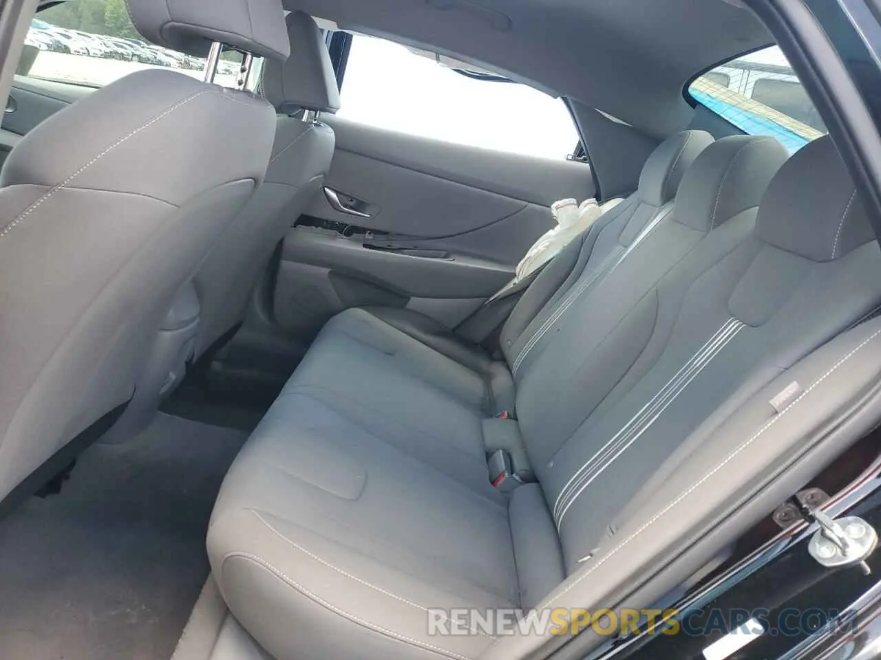 10 fotografías del automóvil dañado KMHLM4DG7RU693814 HYUNDAI ELANTRA 2024
