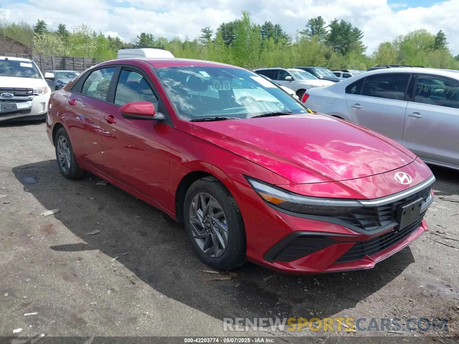 1 fotografías del automóvil dañado KMHLM4DG7RU702270 HYUNDAI ELANTRA 2024