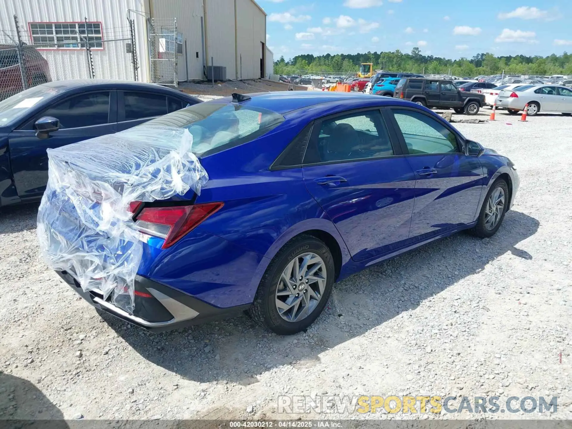 4 fotografías del automóvil dañado KMHLM4DG8RU648736 HYUNDAI ELANTRA 2024