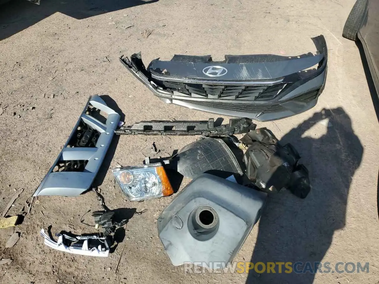 12 fotografías del automóvil dañado KMHLM4DG8RU662930 HYUNDAI ELANTRA 2024