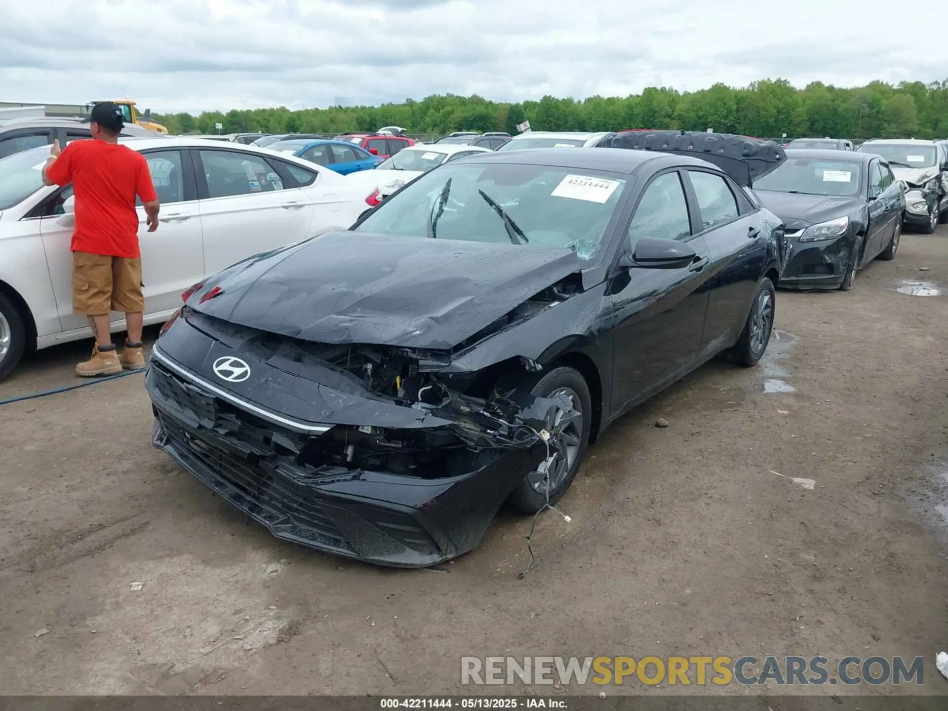 2 fotografías del automóvil dañado KMHLM4DG8RU690033 HYUNDAI ELANTRA 2024