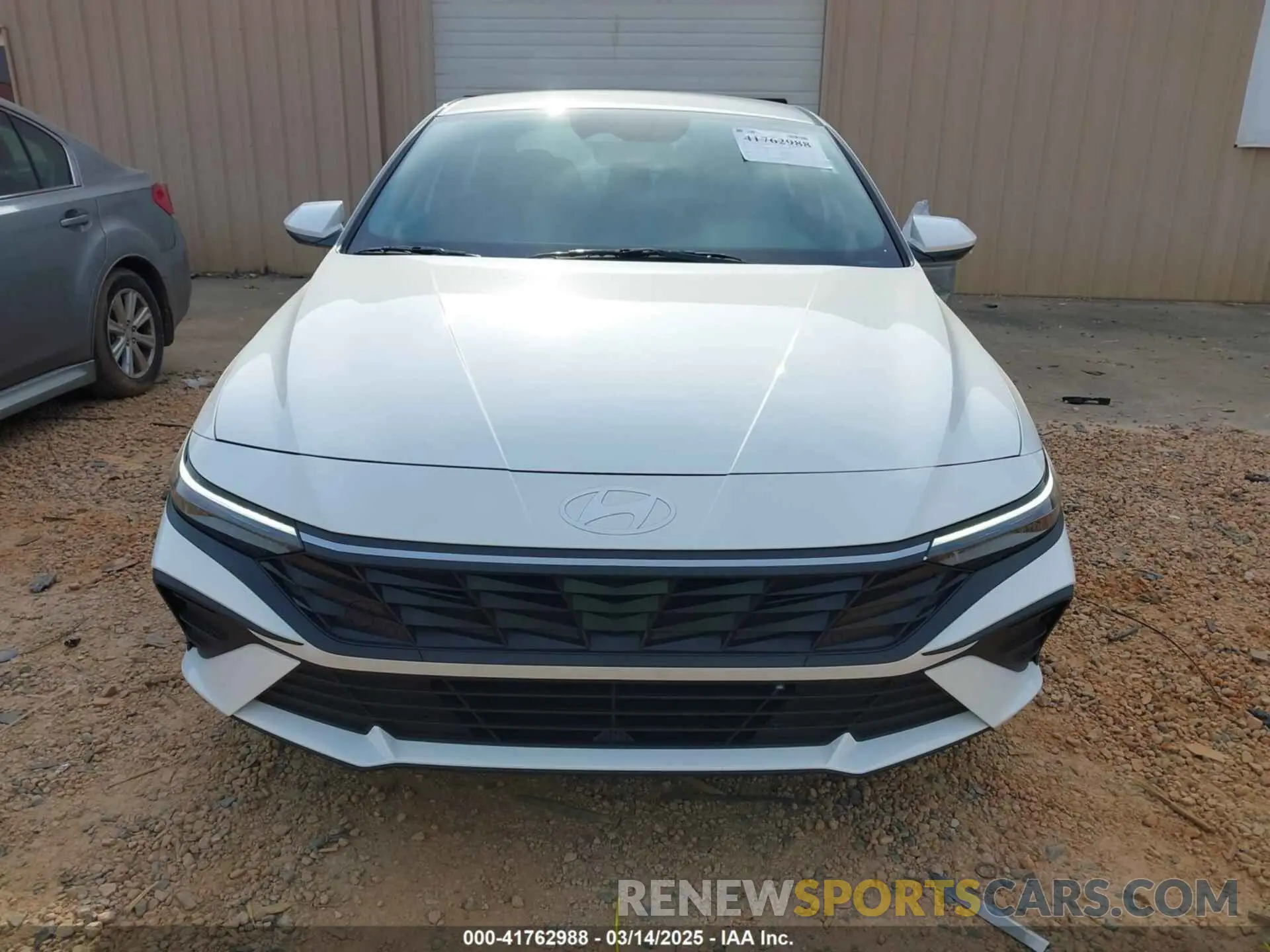 12 fotografías del automóvil dañado KMHLM4DG8RU734970 HYUNDAI ELANTRA 2024