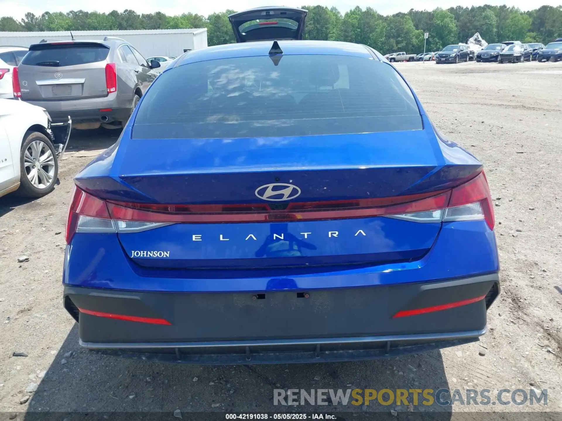 17 fotografías del automóvil dañado KMHLM4DG8RU770920 HYUNDAI ELANTRA 2024