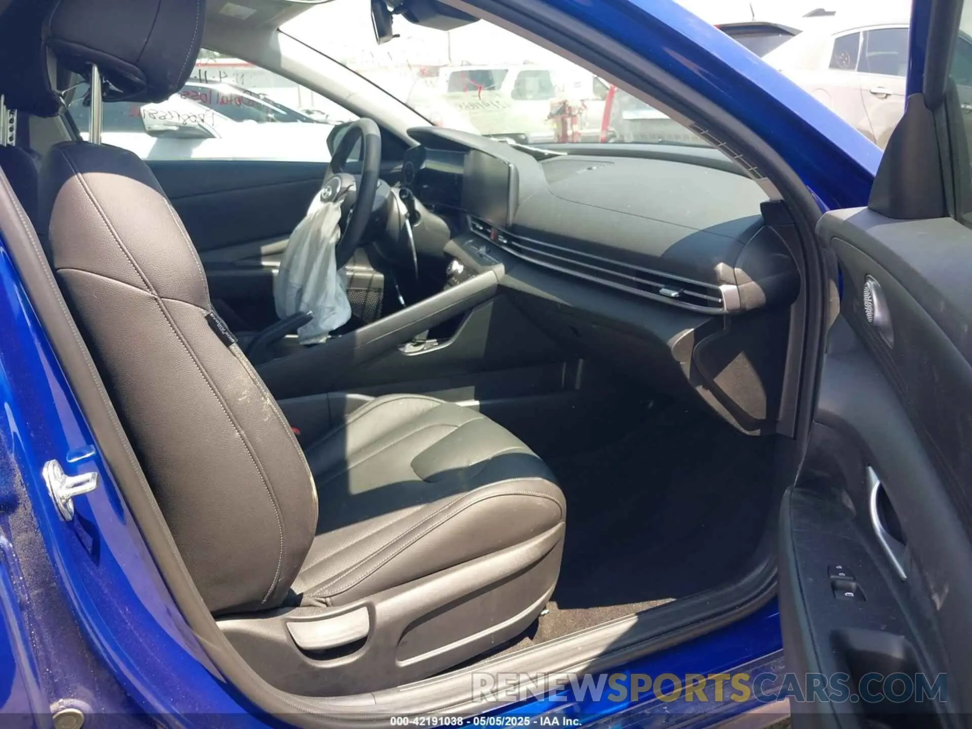 5 fotografías del automóvil dañado KMHLM4DG8RU770920 HYUNDAI ELANTRA 2024