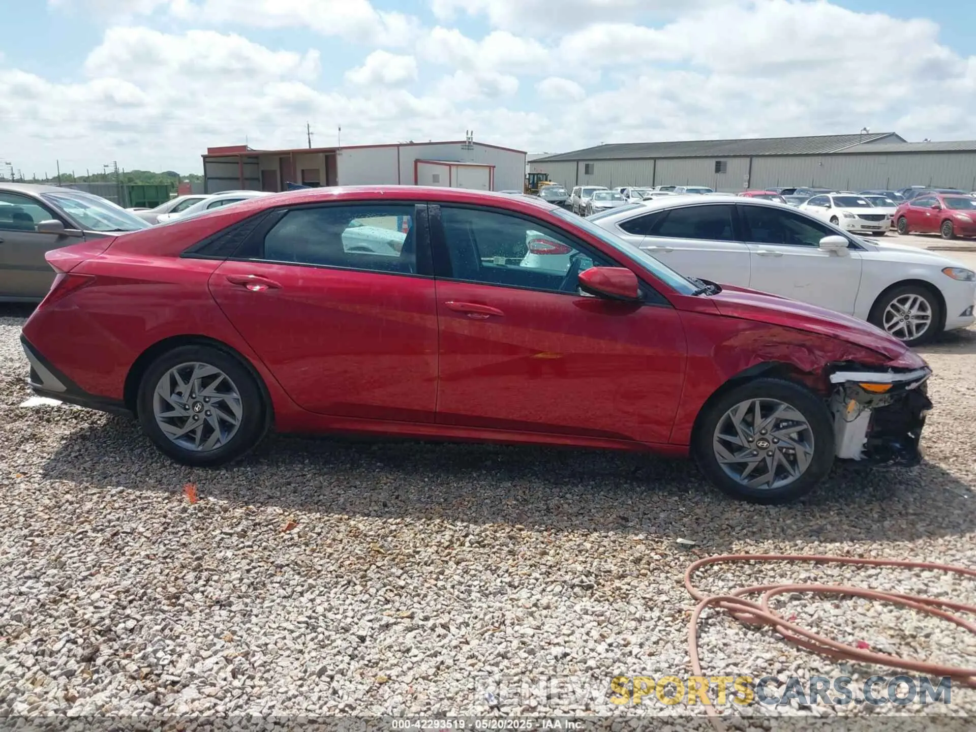 13 fotografías del automóvil dañado KMHLM4DG8RU785742 HYUNDAI ELANTRA 2024