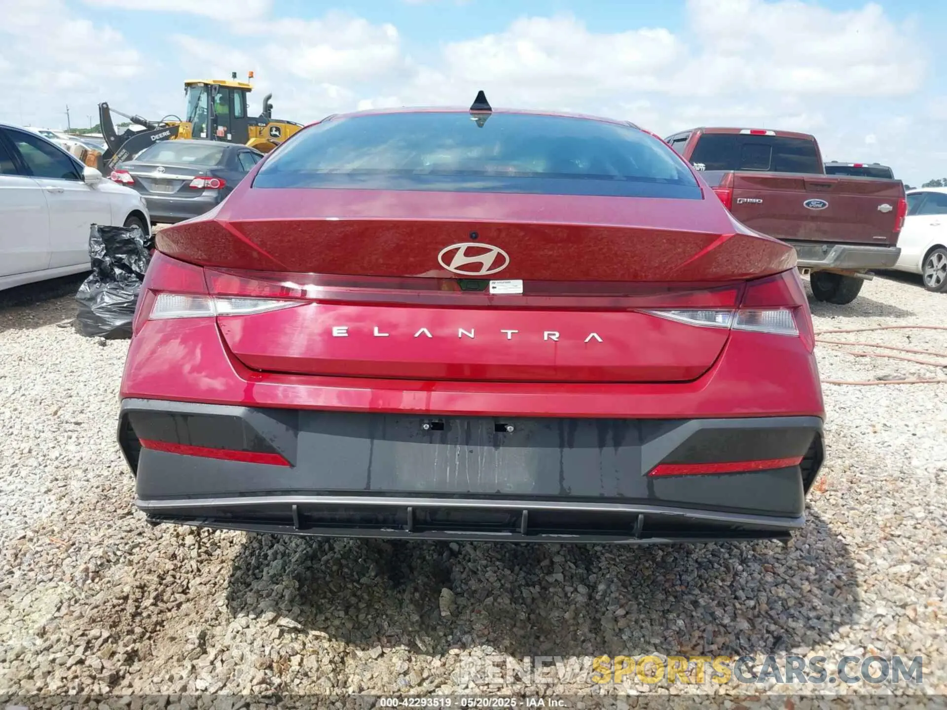 16 fotografías del automóvil dañado KMHLM4DG8RU785742 HYUNDAI ELANTRA 2024