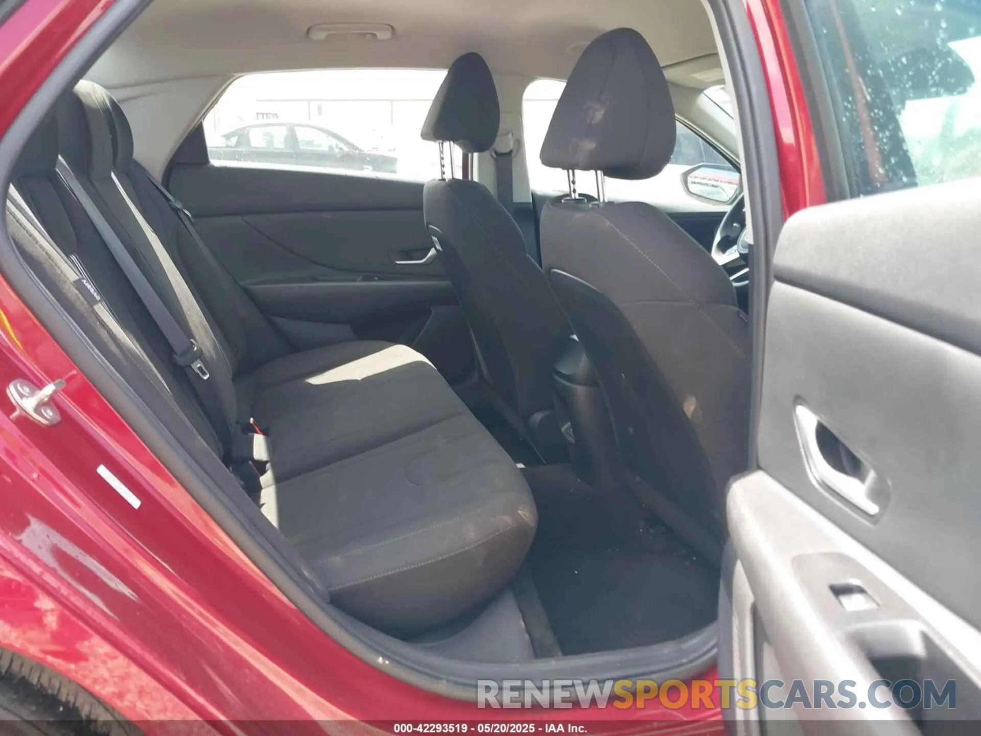 8 fotografías del automóvil dañado KMHLM4DG8RU785742 HYUNDAI ELANTRA 2024