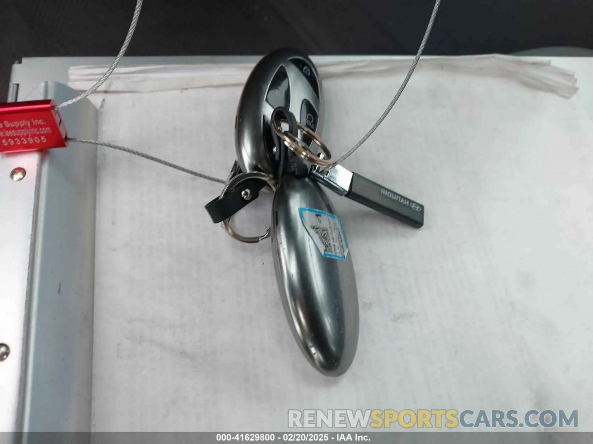 11 fotografías del automóvil dañado KMHLM4DG8RU801681 HYUNDAI ELANTRA 2024
