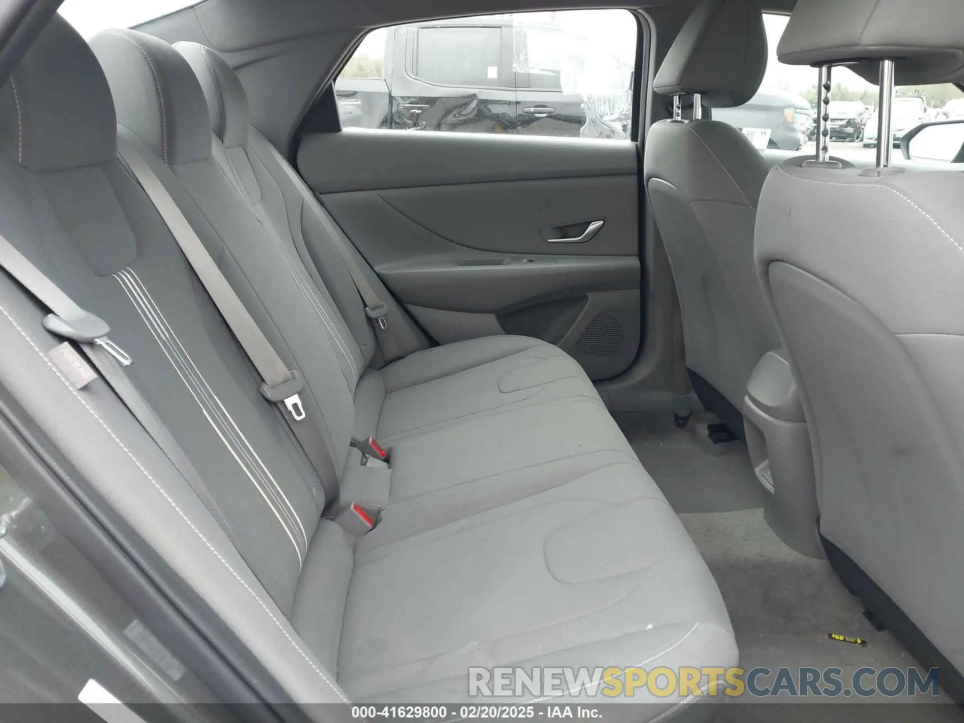 8 fotografías del automóvil dañado KMHLM4DG8RU801681 HYUNDAI ELANTRA 2024
