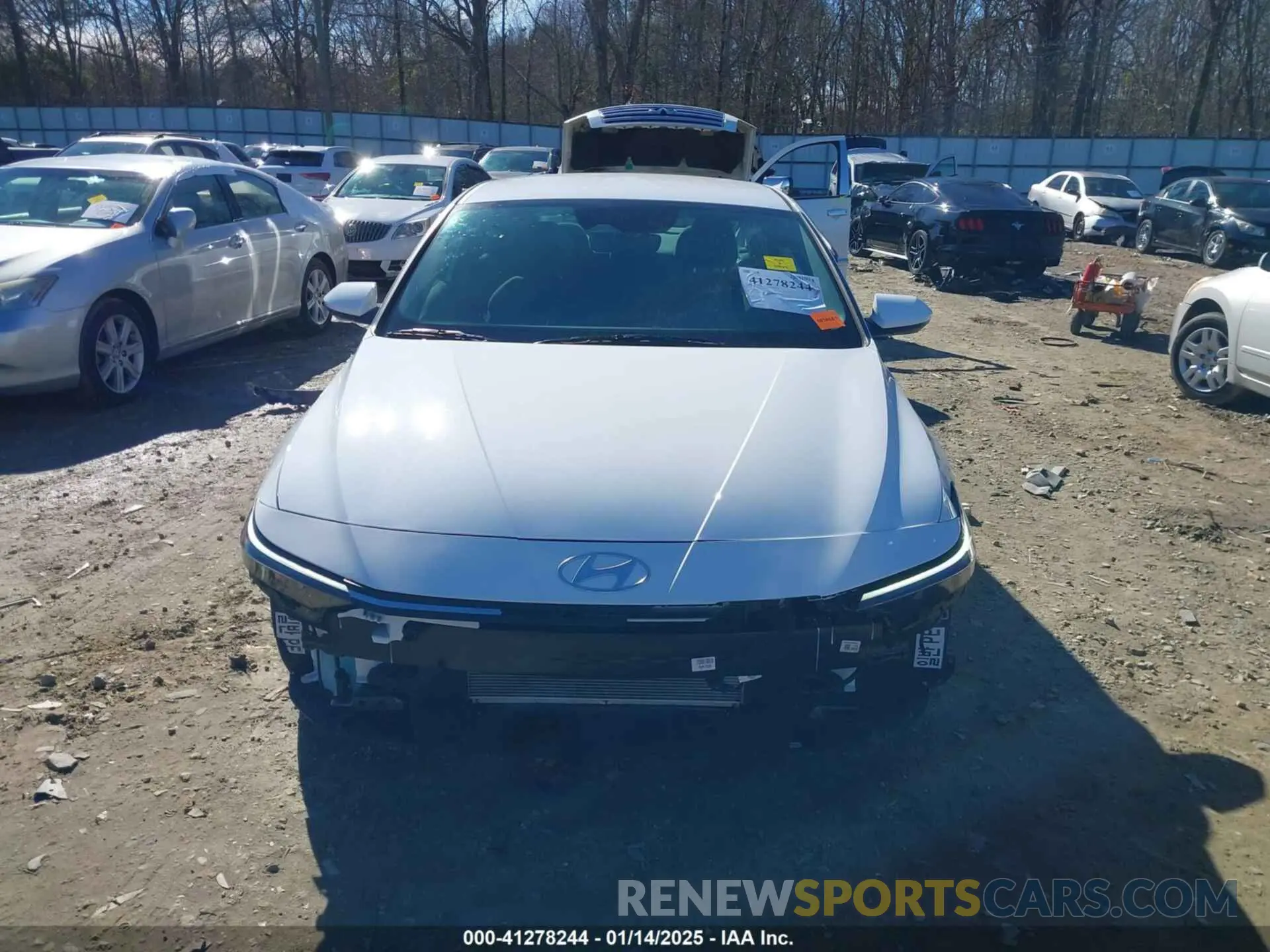 13 fotografías del automóvil dañado KMHLM4DG9RU700181 HYUNDAI ELANTRA 2024