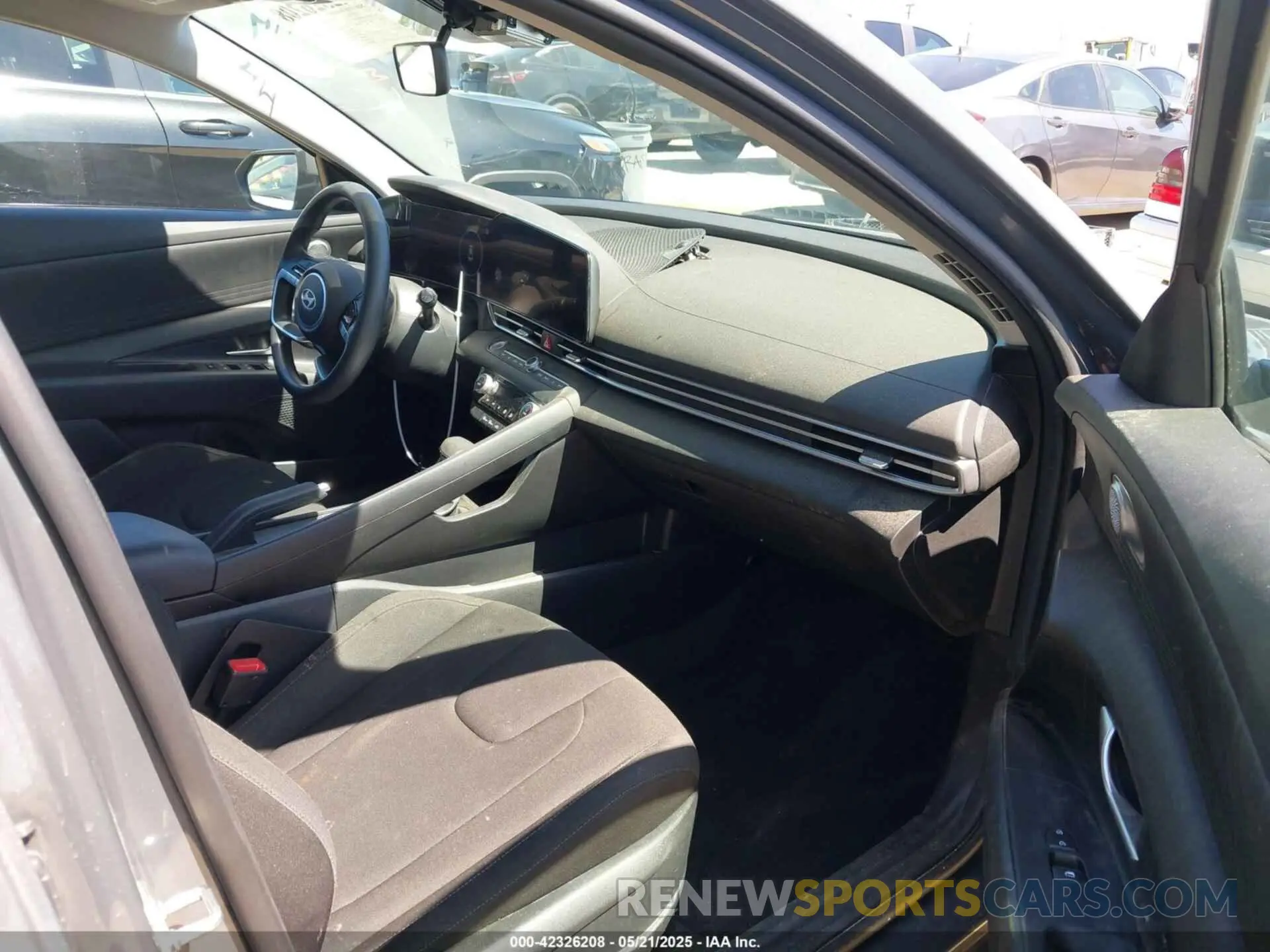 5 fotografías del automóvil dañado KMHLM4DG9RU730944 HYUNDAI ELANTRA 2024