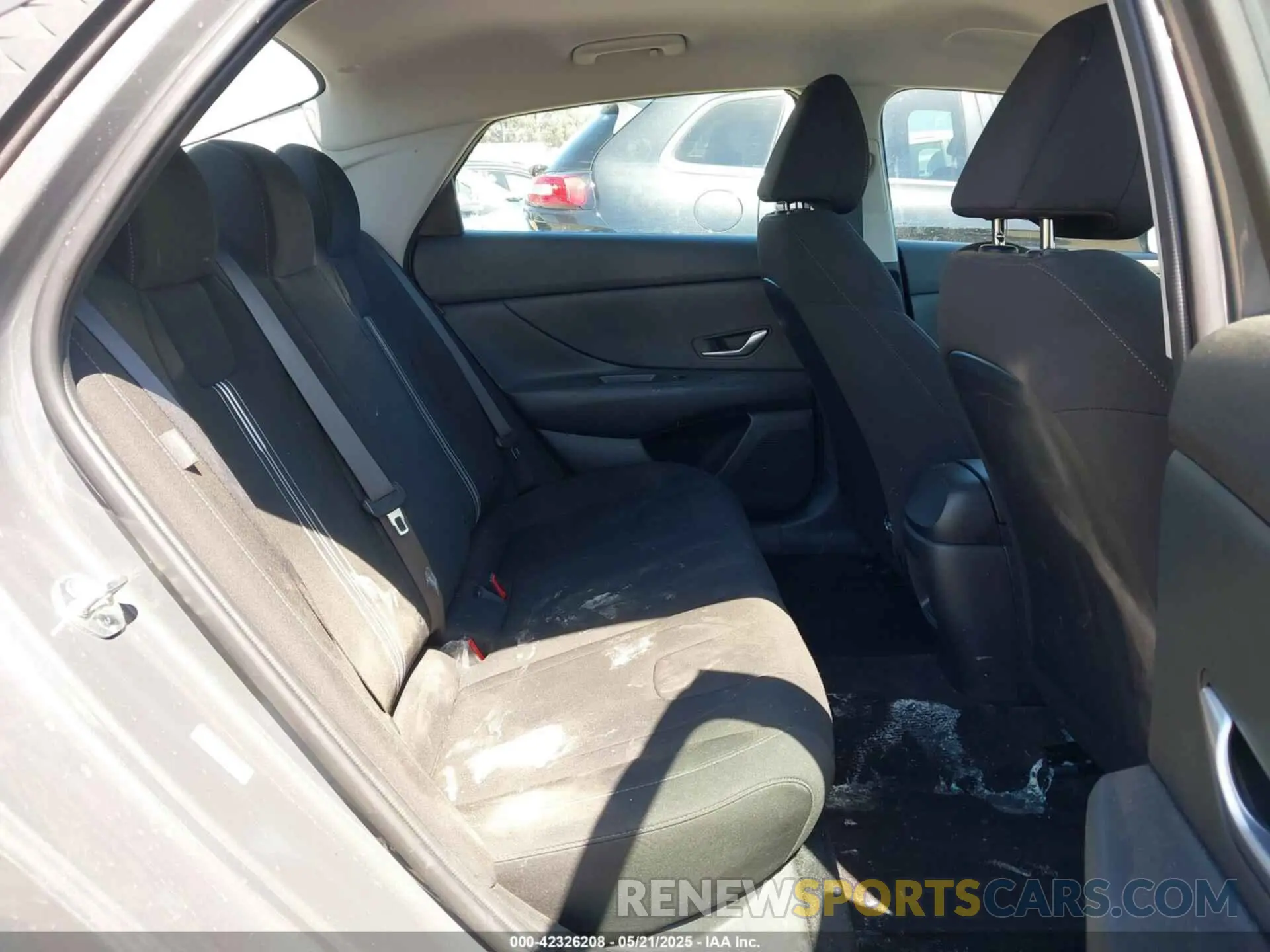 8 fotografías del automóvil dañado KMHLM4DG9RU730944 HYUNDAI ELANTRA 2024