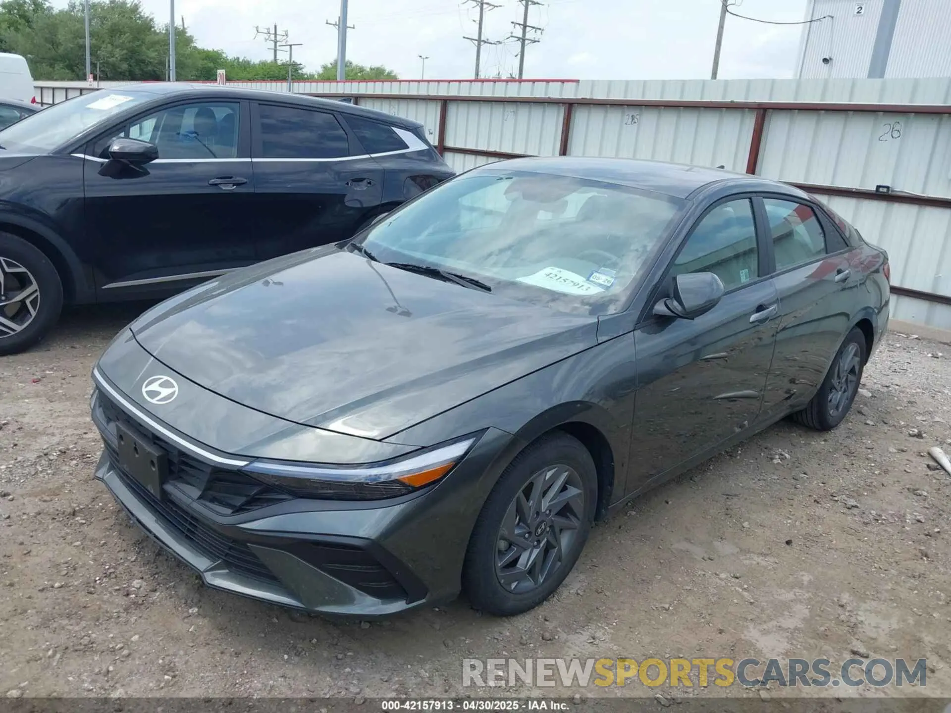 2 fotografías del automóvil dañado KMHLM4DG9RU787905 HYUNDAI ELANTRA 2024