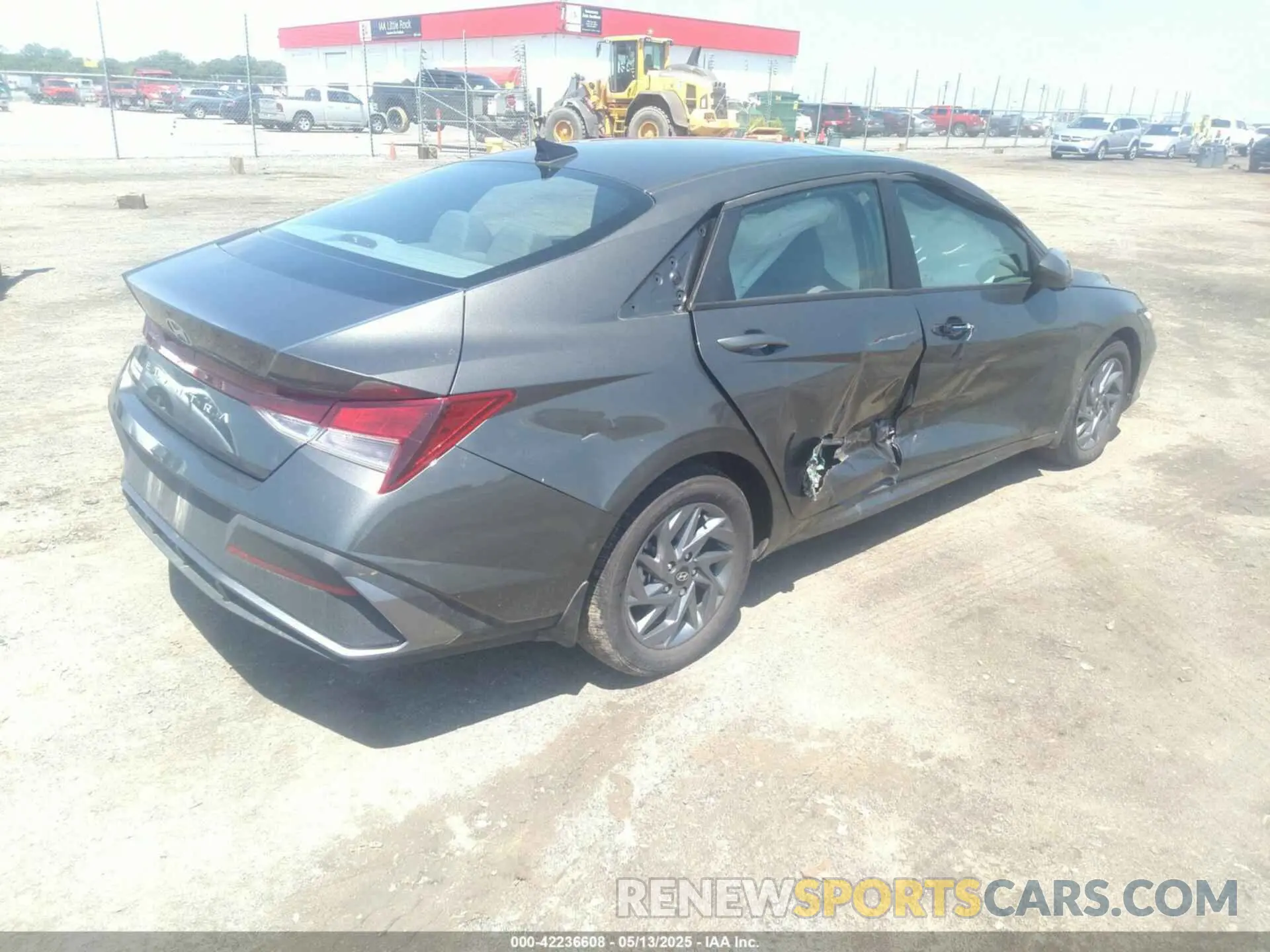 4 fotografías del automóvil dañado KMHLM4DG9RU815492 HYUNDAI ELANTRA 2024