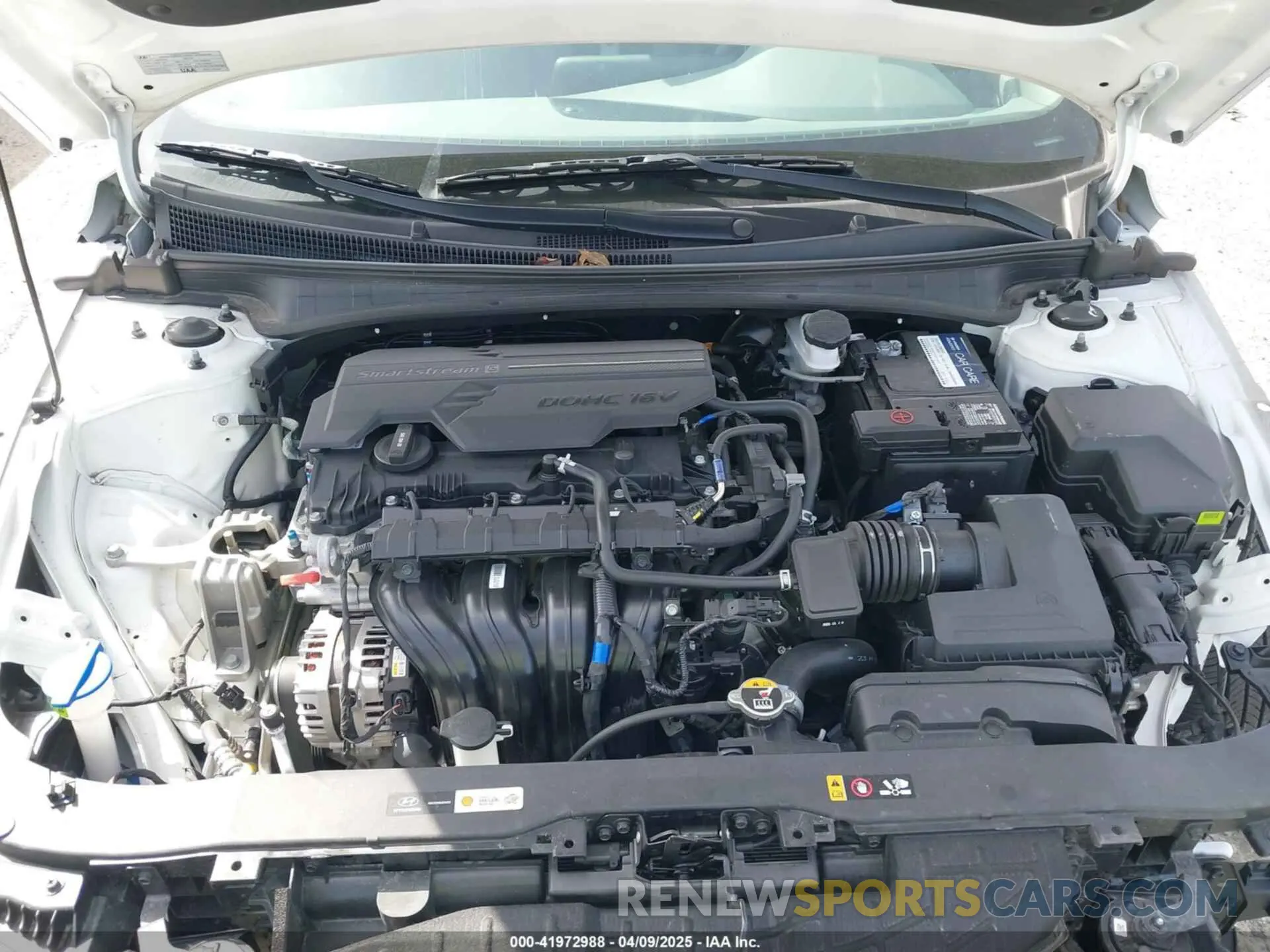 10 fotografías del automóvil dañado KMHLM4DGXRU643294 HYUNDAI ELANTRA 2024