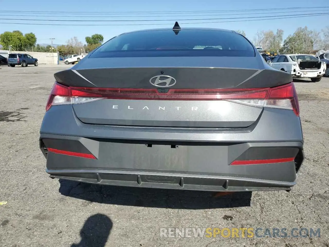 6 fotografías del automóvil dañado KMHLM4DGXRU644395 HYUNDAI ELANTRA 2024