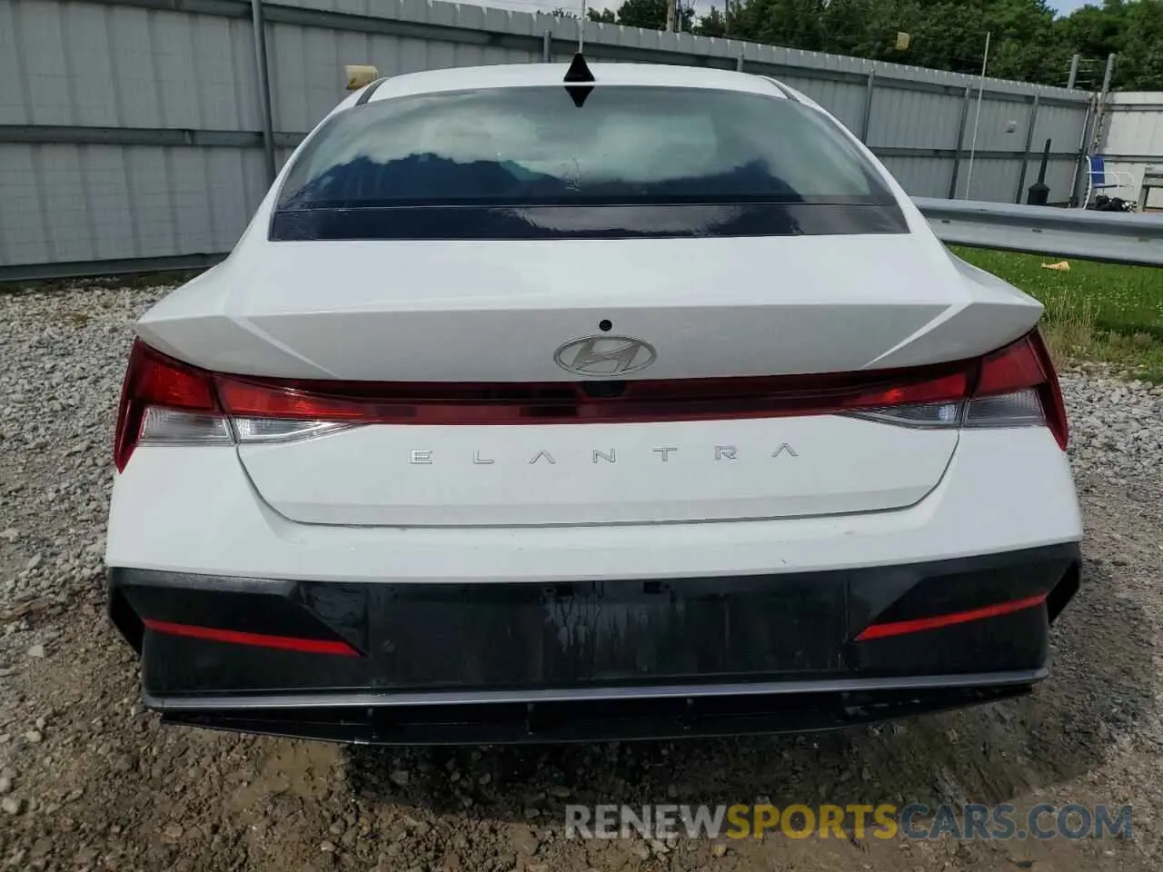 6 fotografías del automóvil dañado KMHLM4DGXRU694455 HYUNDAI ELANTRA 2024