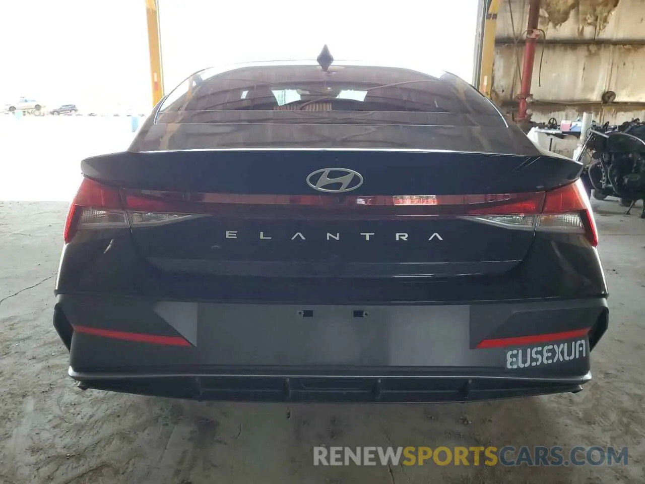 6 fotografías del automóvil dañado KMHLM4DGXRU712260 HYUNDAI ELANTRA 2024
