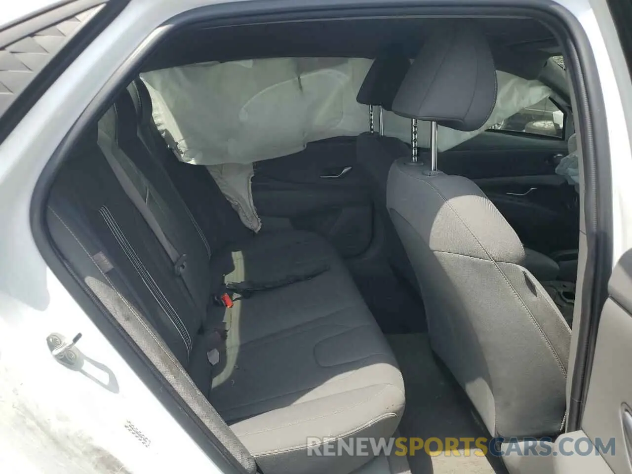 10 fotografías del automóvil dañado KMHLM4DGXRU719144 HYUNDAI ELANTRA 2024