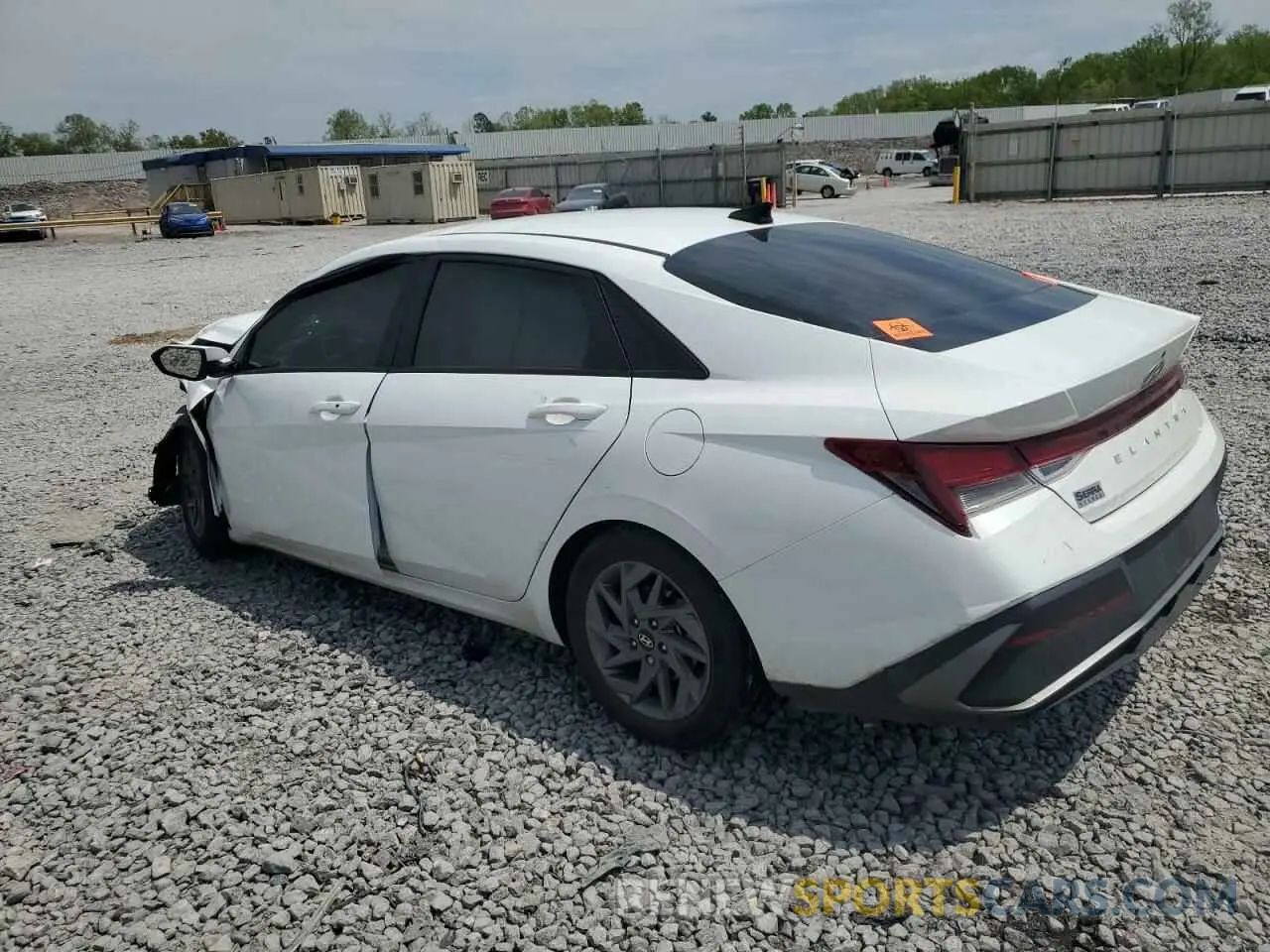 2 fotografías del automóvil dañado KMHLM4DGXRU719144 HYUNDAI ELANTRA 2024