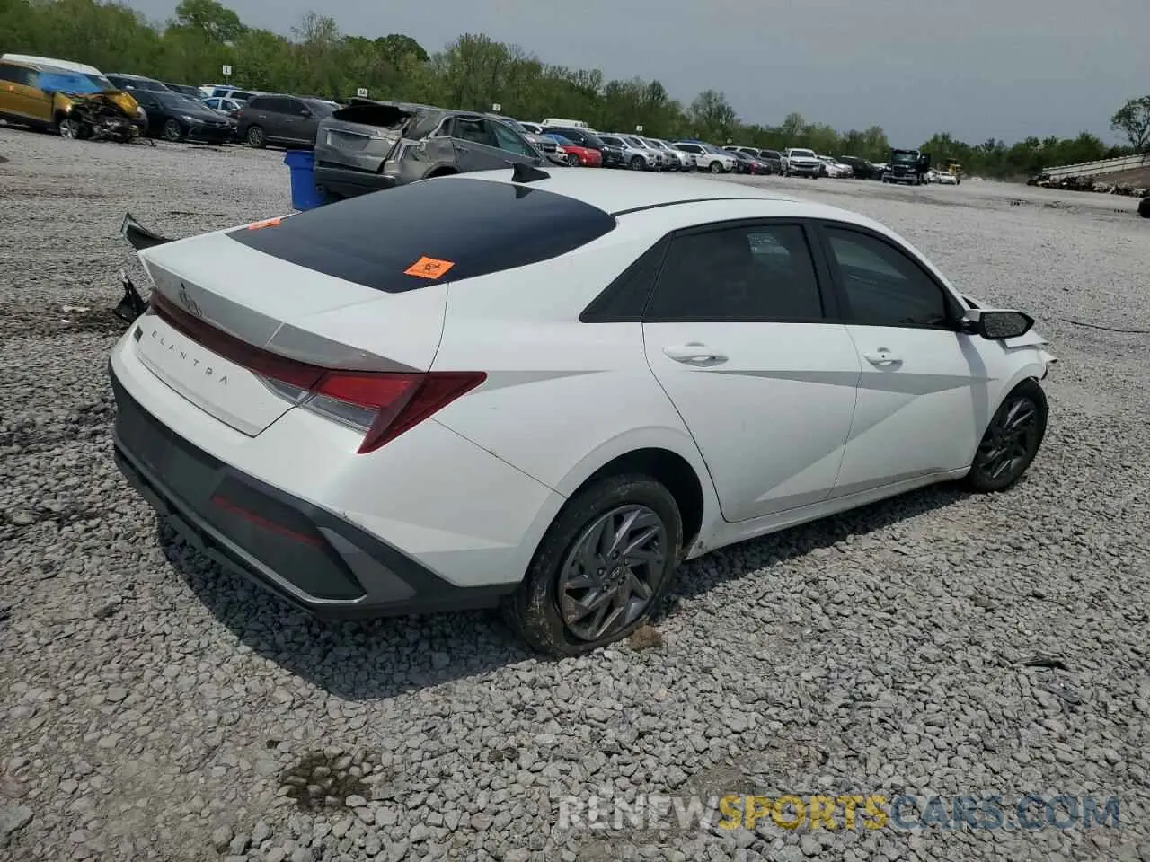 3 fotografías del automóvil dañado KMHLM4DGXRU719144 HYUNDAI ELANTRA 2024