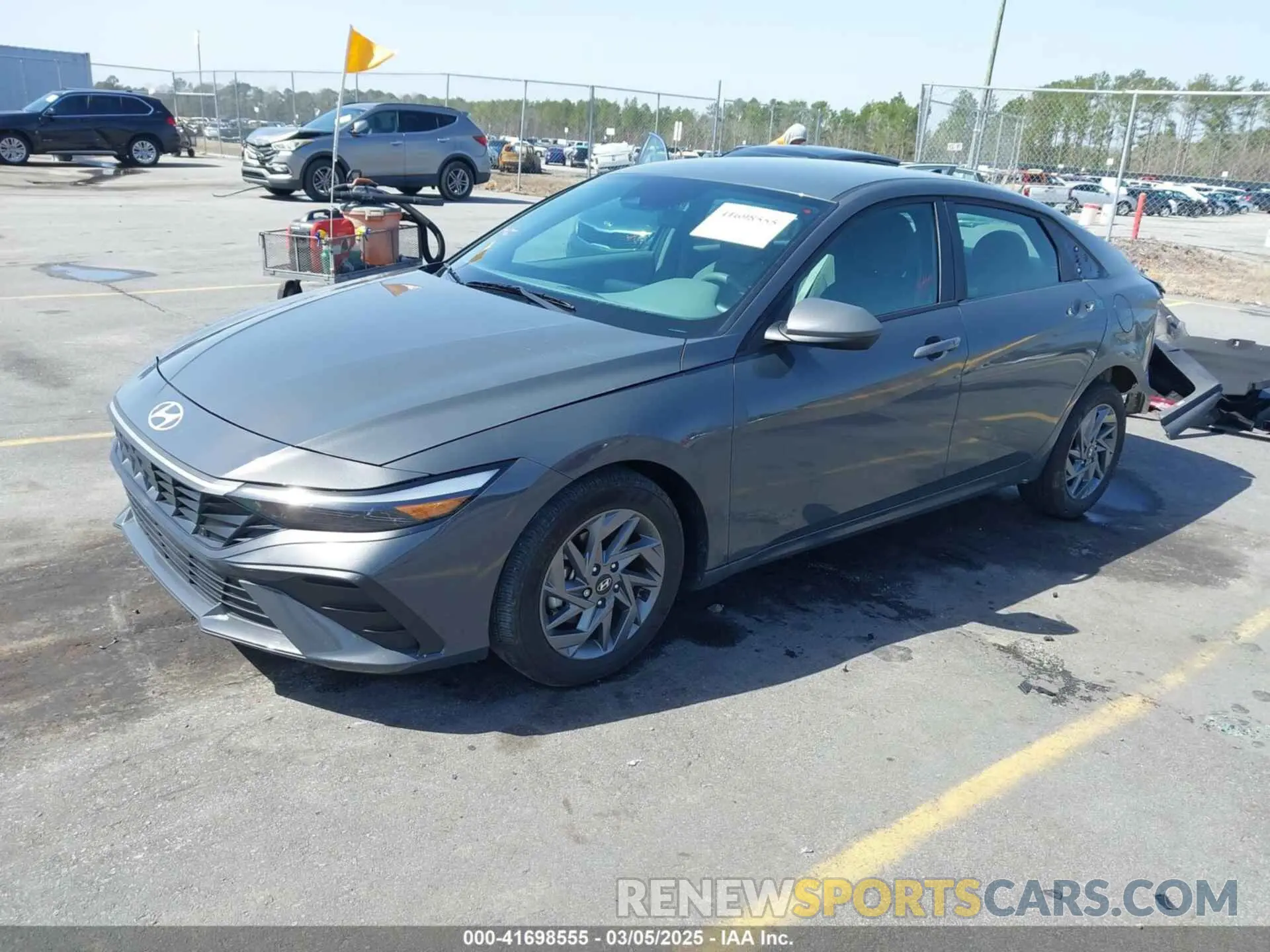 2 fotografías del automóvil dañado KMHLM4DGXRU740964 HYUNDAI ELANTRA 2024