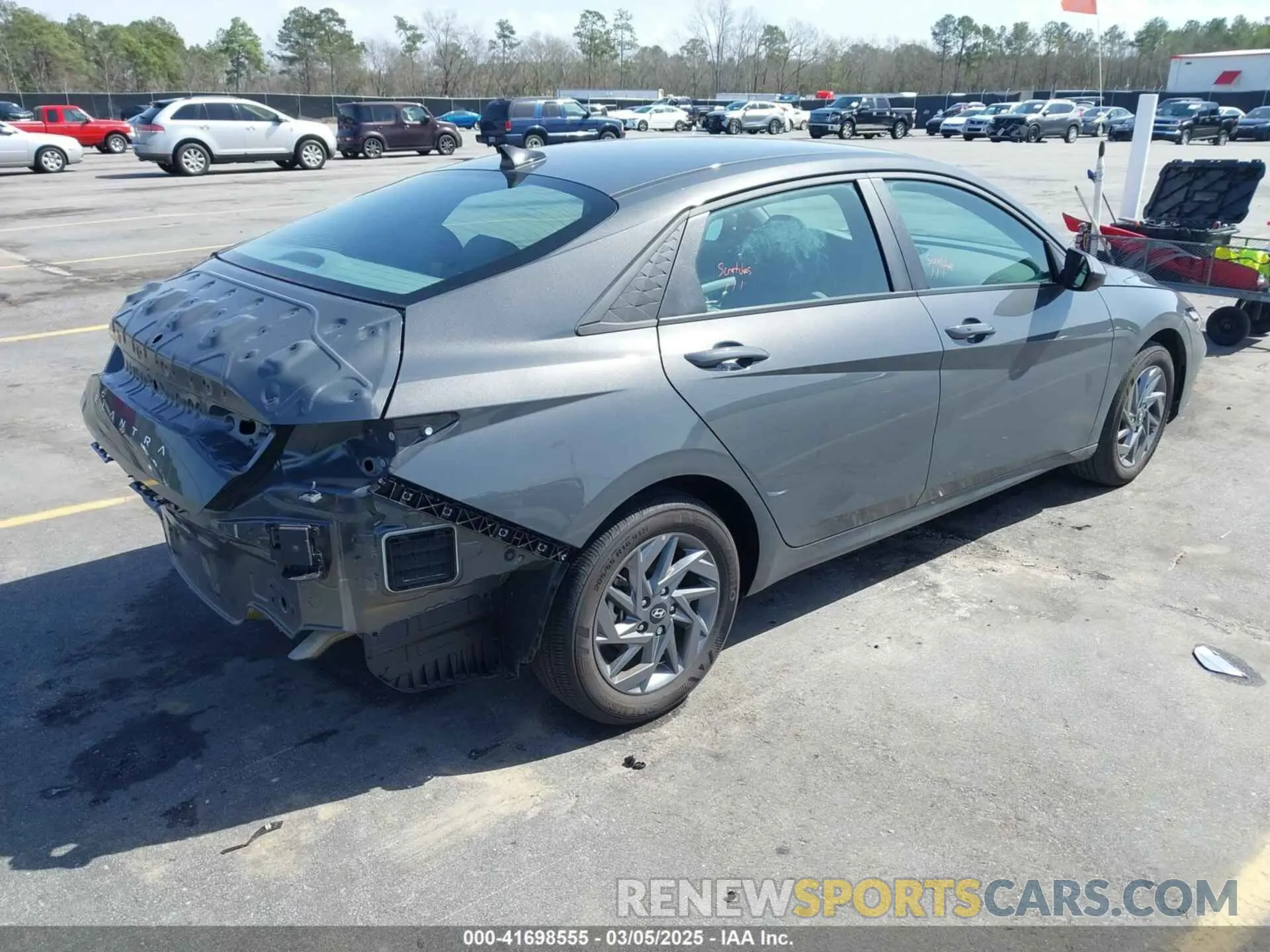 4 fotografías del automóvil dañado KMHLM4DGXRU740964 HYUNDAI ELANTRA 2024