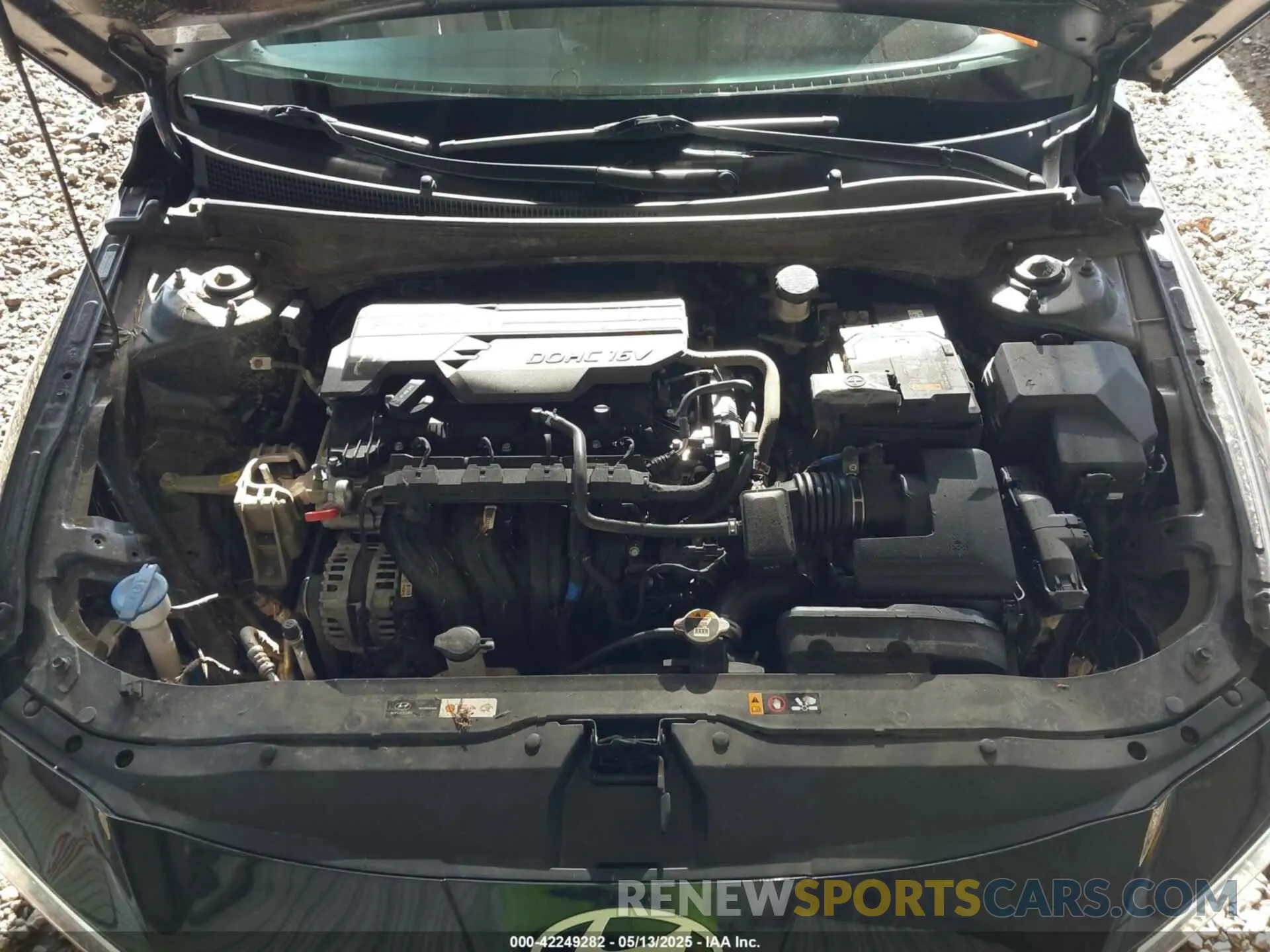 10 fotografías del automóvil dañado KMHLM4DGXRU801424 HYUNDAI ELANTRA 2024