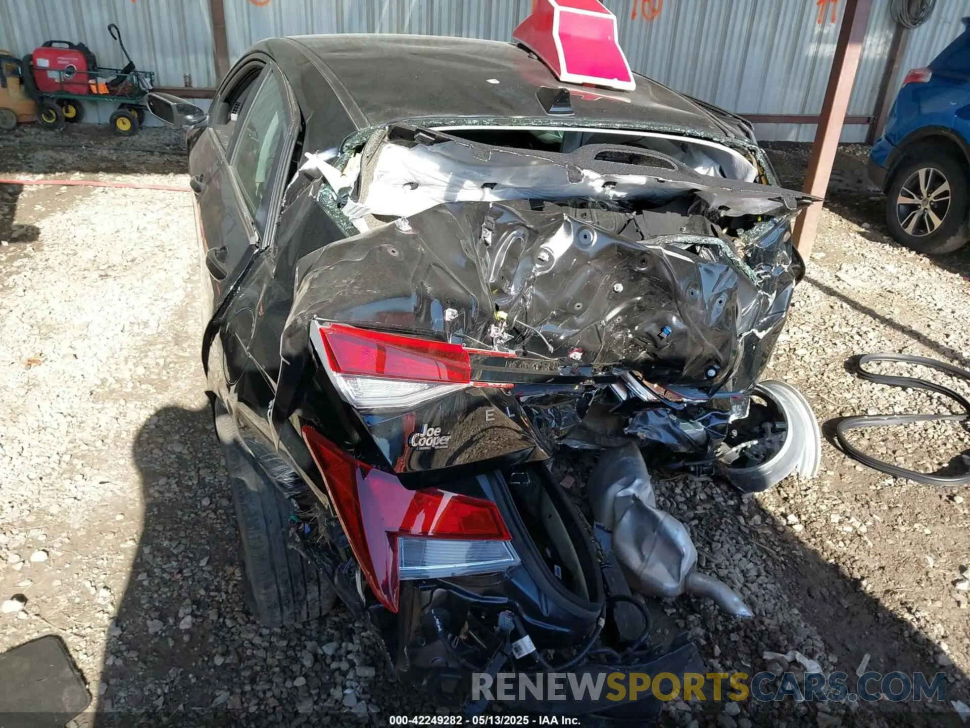 12 fotografías del automóvil dañado KMHLM4DGXRU801424 HYUNDAI ELANTRA 2024