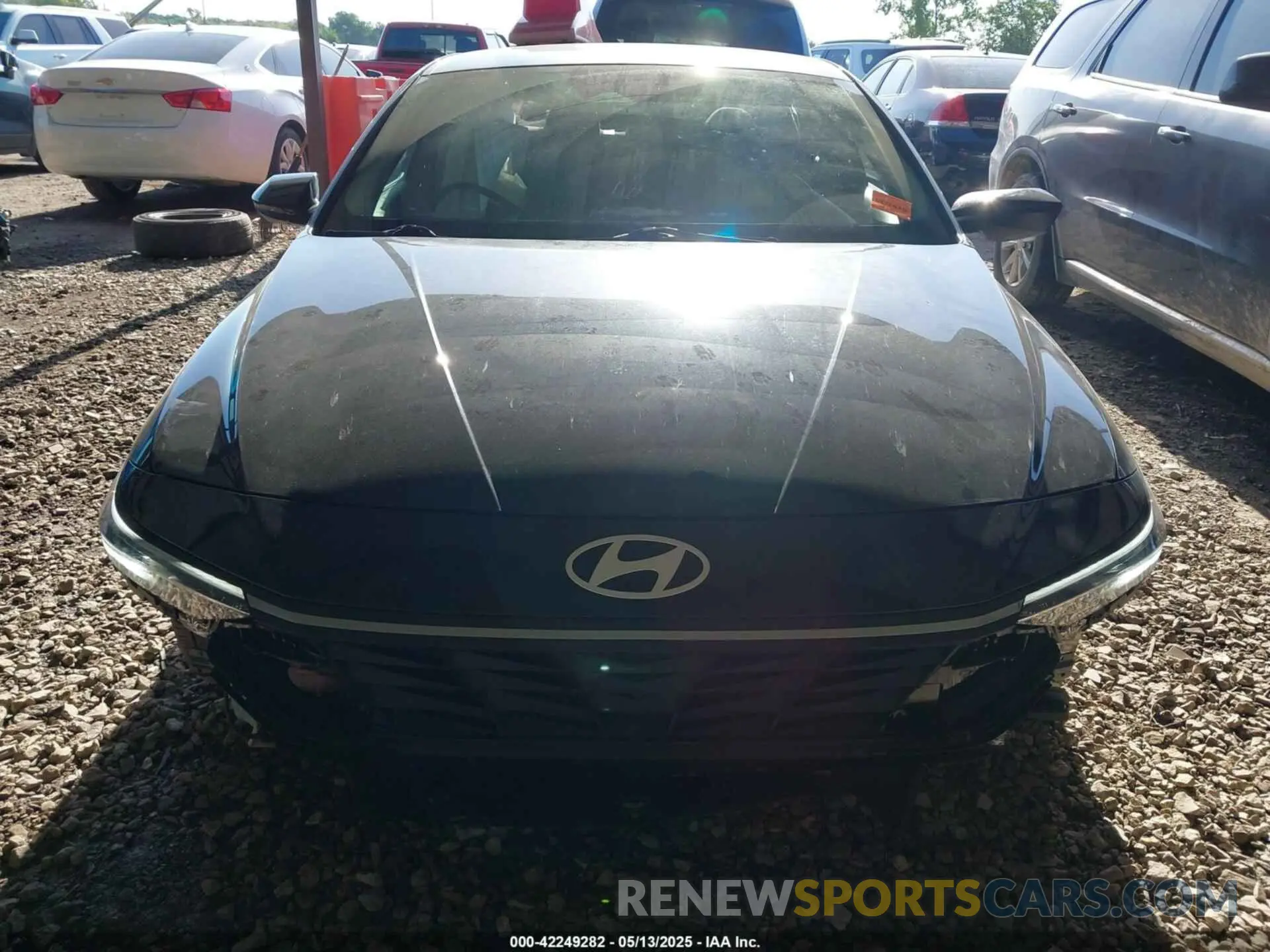 13 fotografías del automóvil dañado KMHLM4DGXRU801424 HYUNDAI ELANTRA 2024