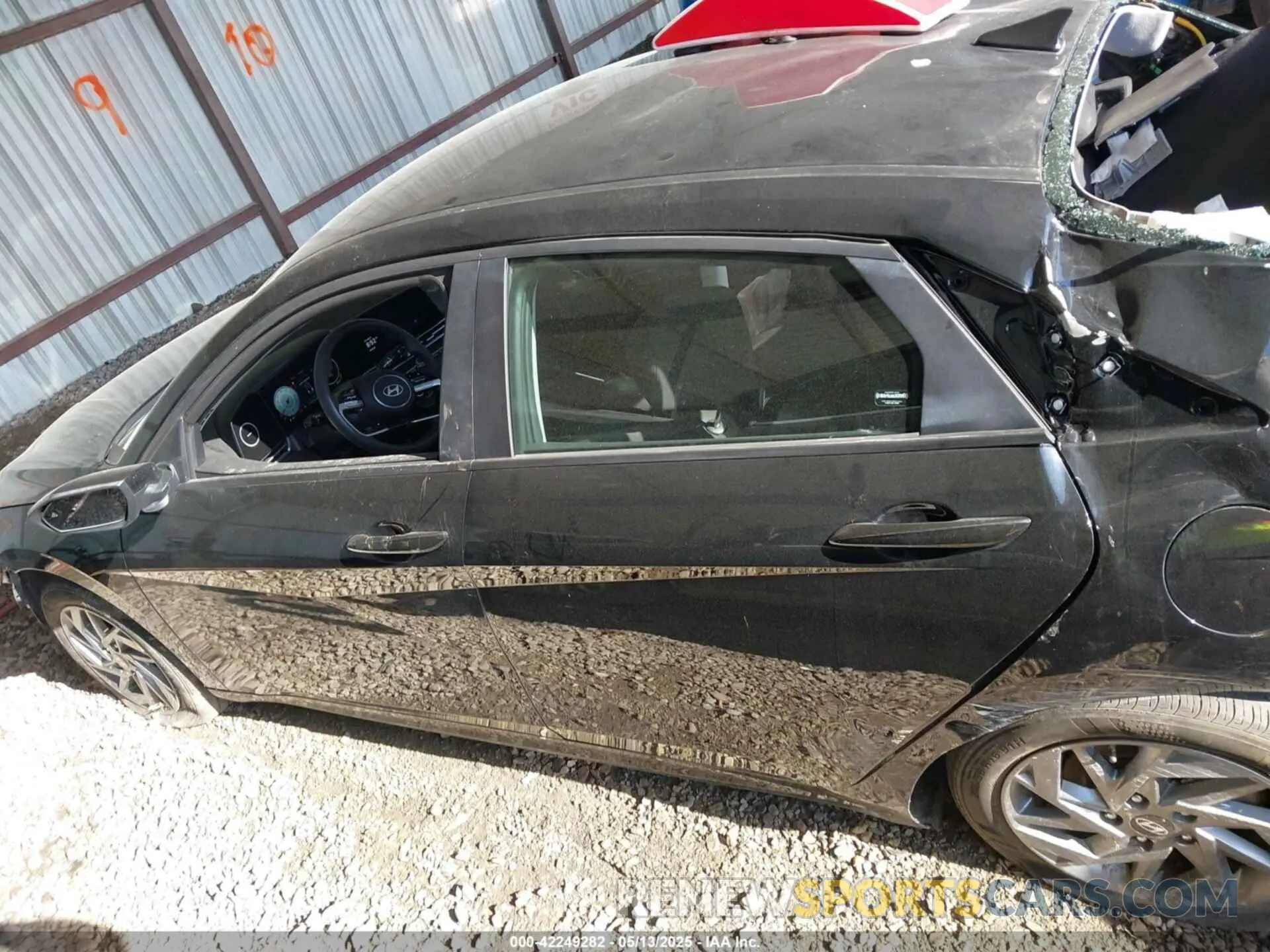 15 fotografías del automóvil dañado KMHLM4DGXRU801424 HYUNDAI ELANTRA 2024