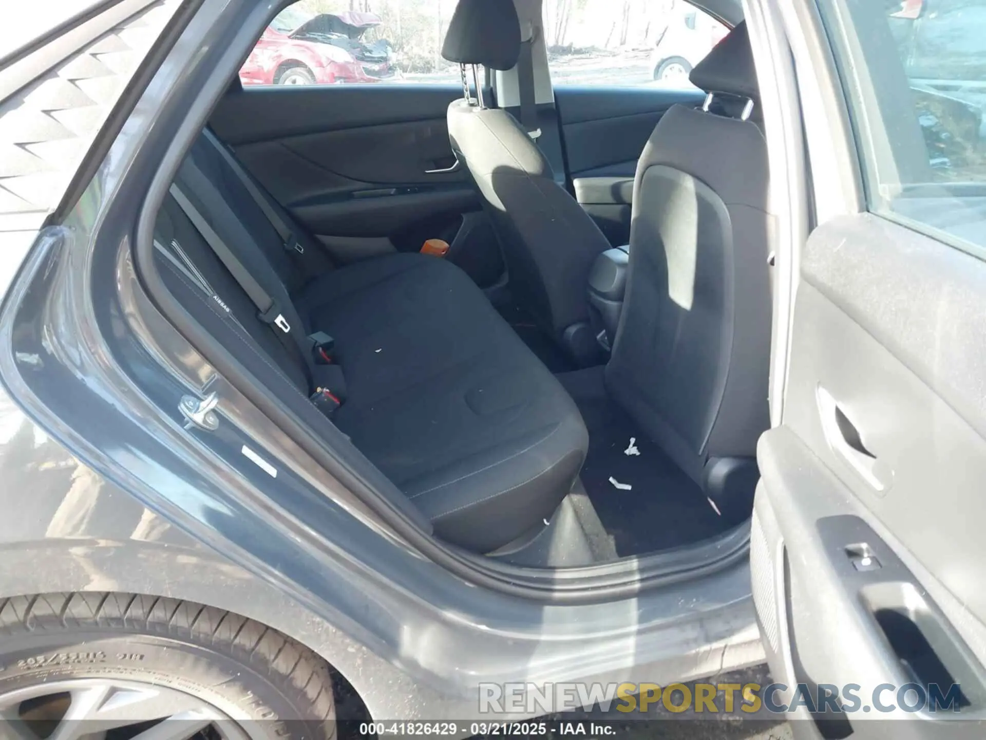 8 fotografías del automóvil dañado KMHLM4DGXRU832768 HYUNDAI ELANTRA 2024