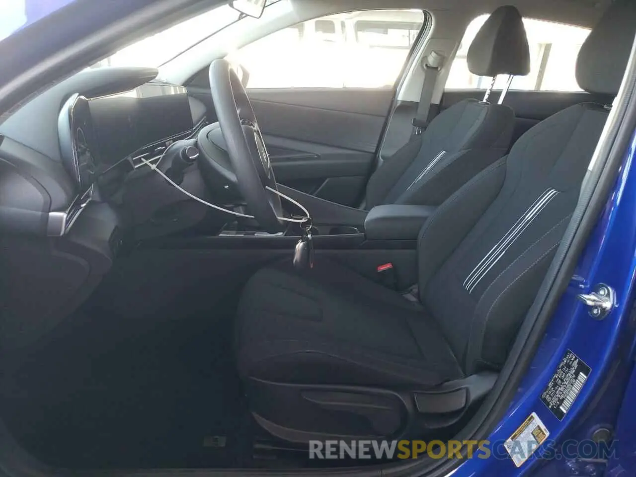 7 fotografías del automóvil dañado KMHLM4DJ0RU104730 HYUNDAI ELANTRA 2024