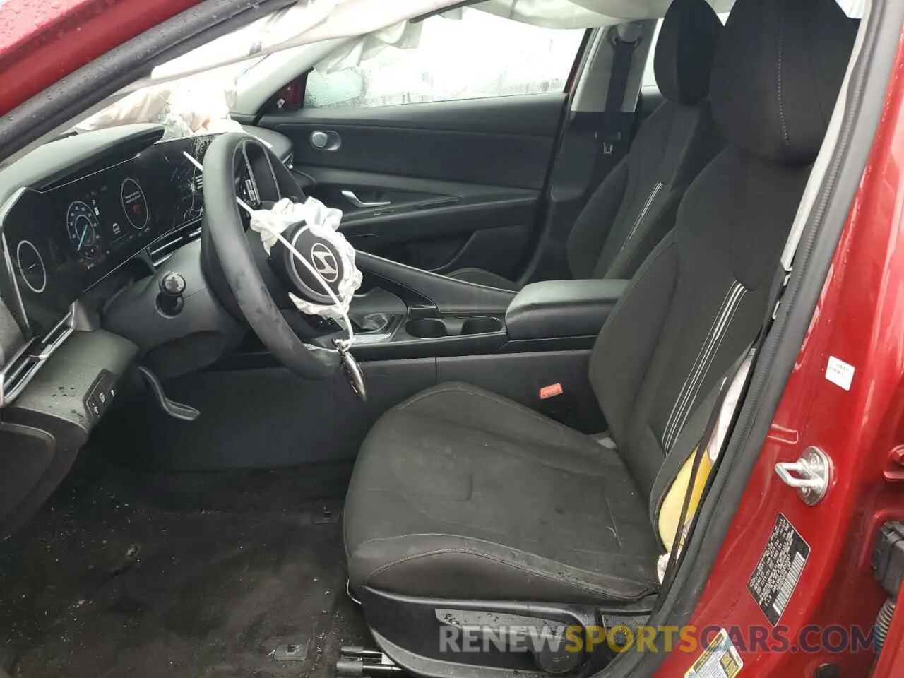 7 fotografías del automóvil dañado KMHLM4DJ1RU093351 HYUNDAI ELANTRA 2024