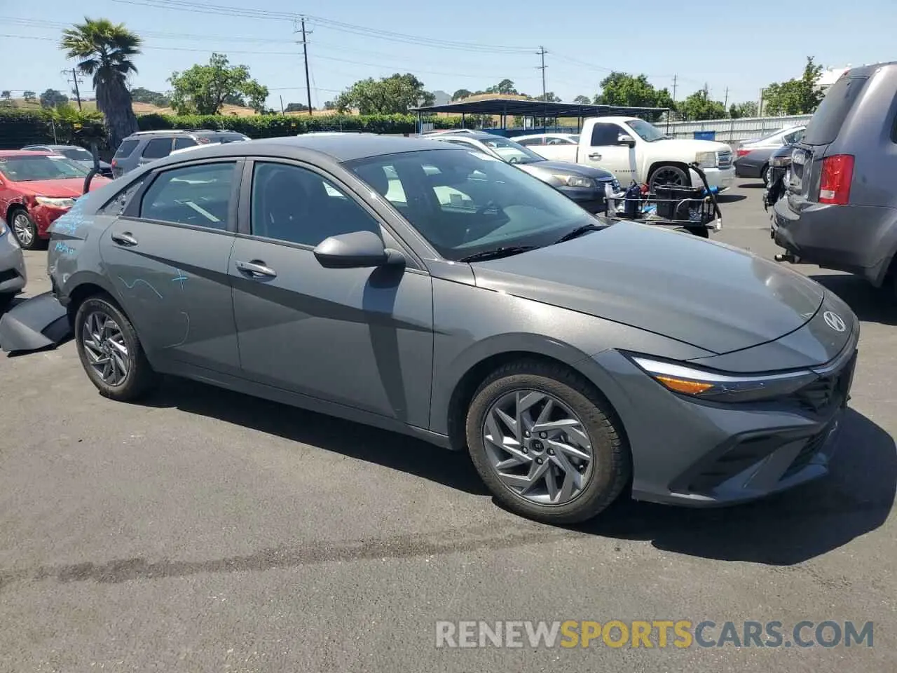 4 fotografías del automóvil dañado KMHLM4DJ3RU104785 HYUNDAI ELANTRA 2024