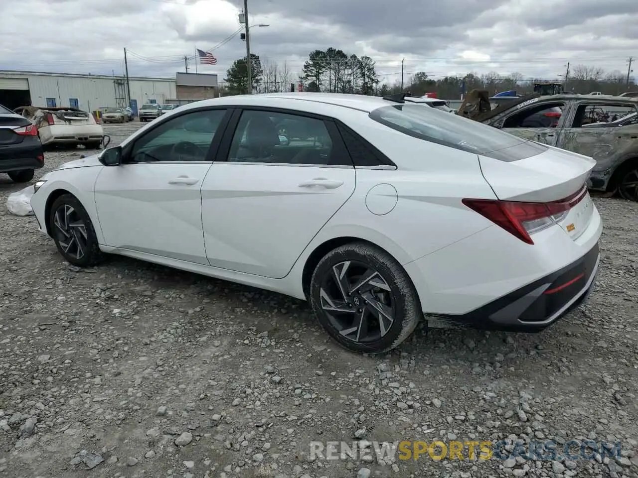 2 fotografías del automóvil dañado KMHLN4DJ4RU114416 HYUNDAI ELANTRA 2024