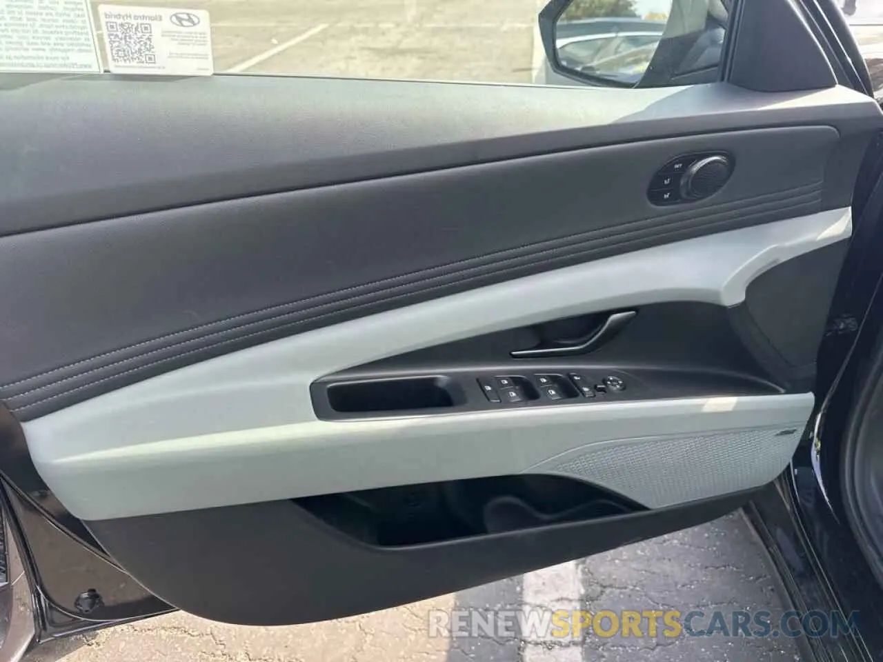 4 fotografías del automóvil dañado KMHLN4DJ9RU112807 HYUNDAI ELANTRA 2024