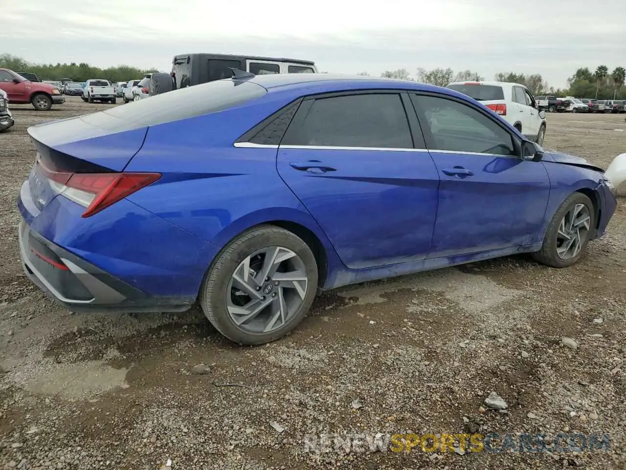 3 fotografías del automóvil dañado KMHLP4DG0RU818515 HYUNDAI ELANTRA 2024