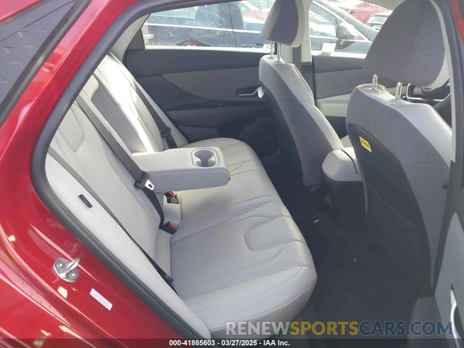 8 fotografías del automóvil dañado KMHLP4DG1RU814294 HYUNDAI ELANTRA 2024