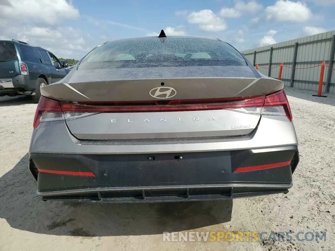 6 fotografías del automóvil dañado KMHLP4DG2RU636122 HYUNDAI ELANTRA 2024