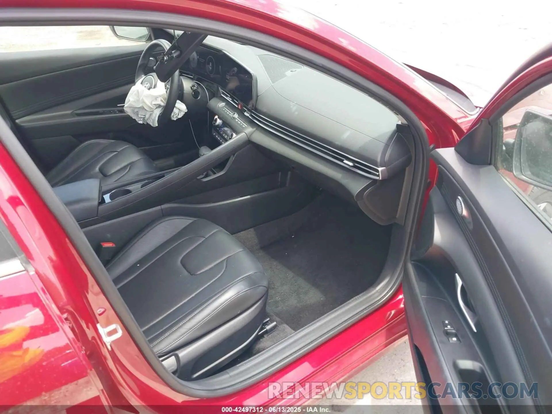 5 fotografías del automóvil dañado KMHLP4DG2RU778745 HYUNDAI ELANTRA 2024